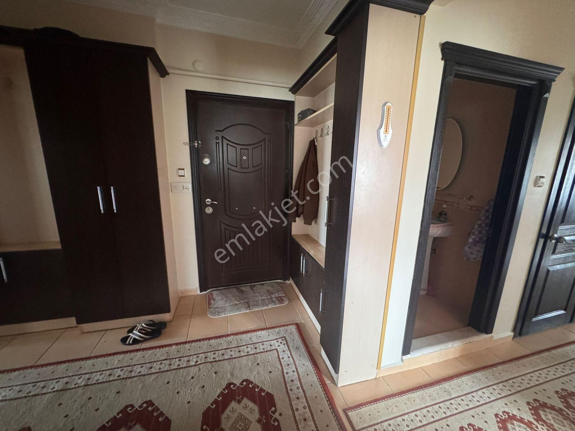 4+1 Çift Banyolu Yeşilırmak Da Ana Yol Üzerinde 3cepheli Satılık - Görsel 20