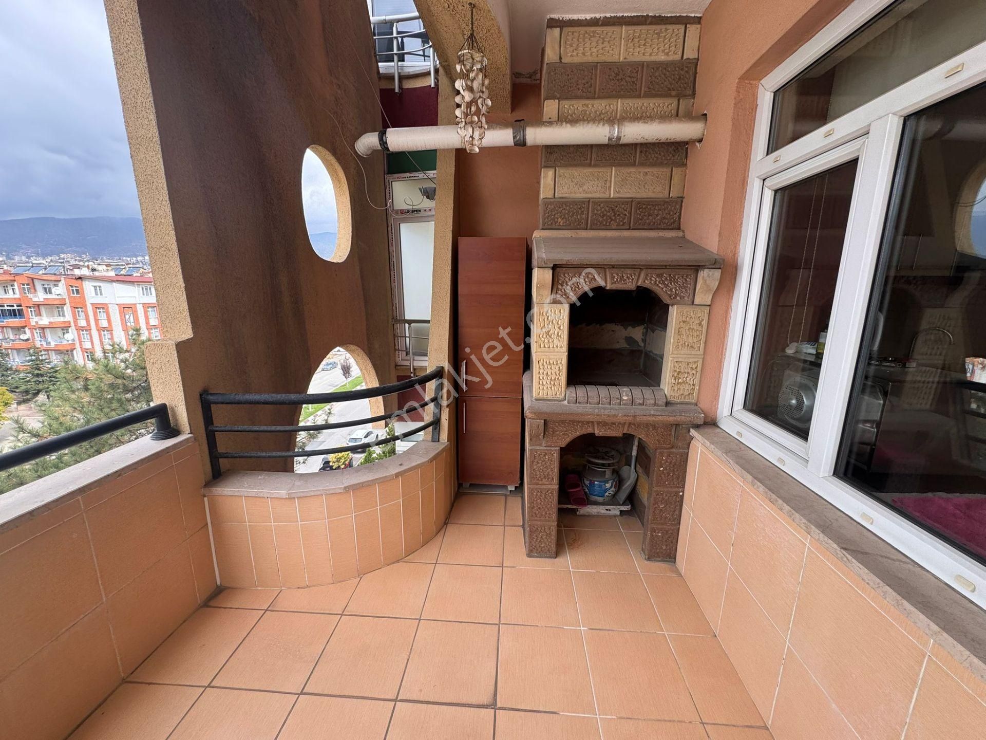 4+1 Çift Banyolu Yeşilırmak Da Ana Yol Üzerinde 3cepheli Satılık - Görsel 31