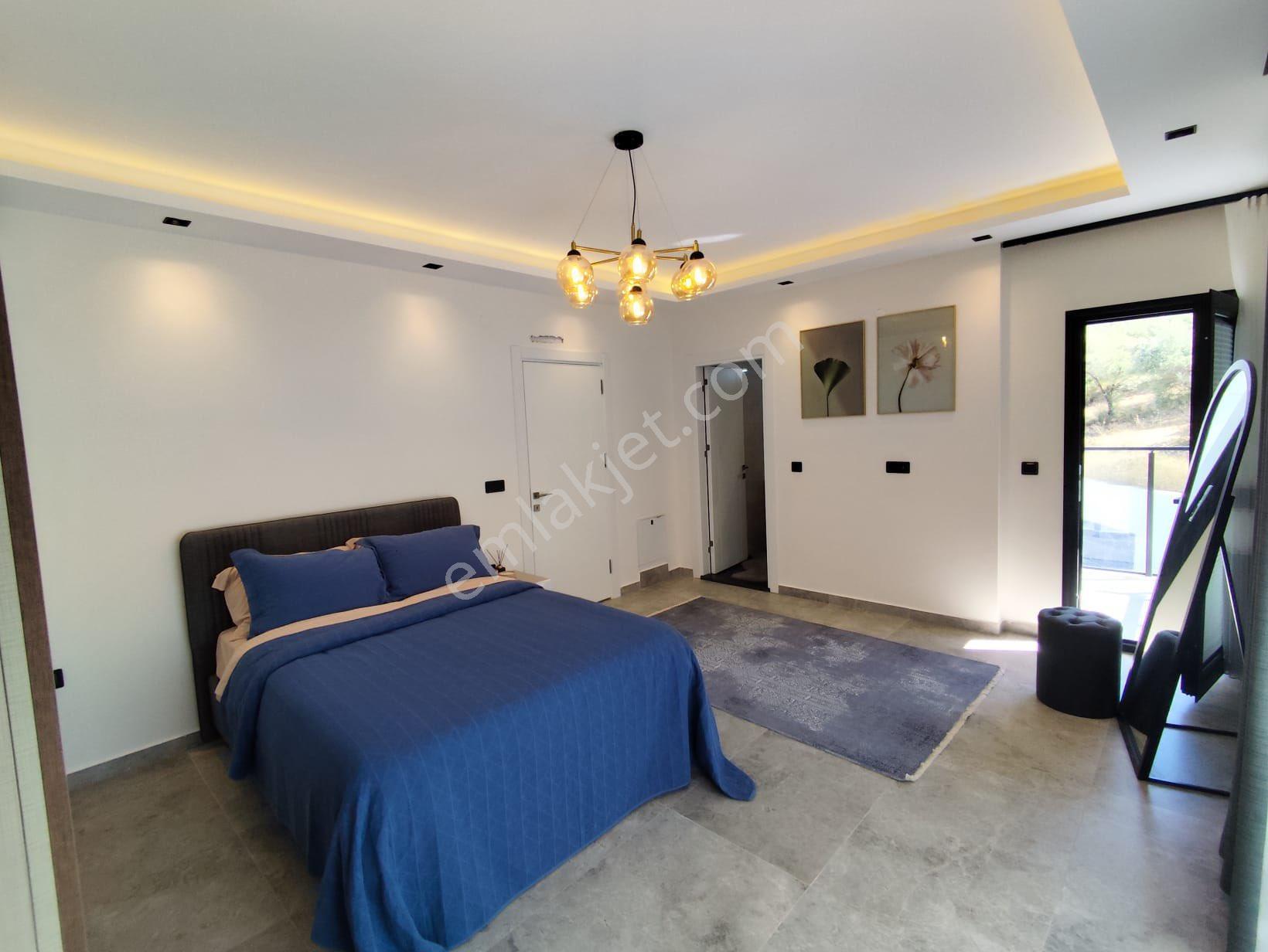 330m2 Arsa İçerisnde 5+2 Özel Havuz’lu Villa - Görsel 24