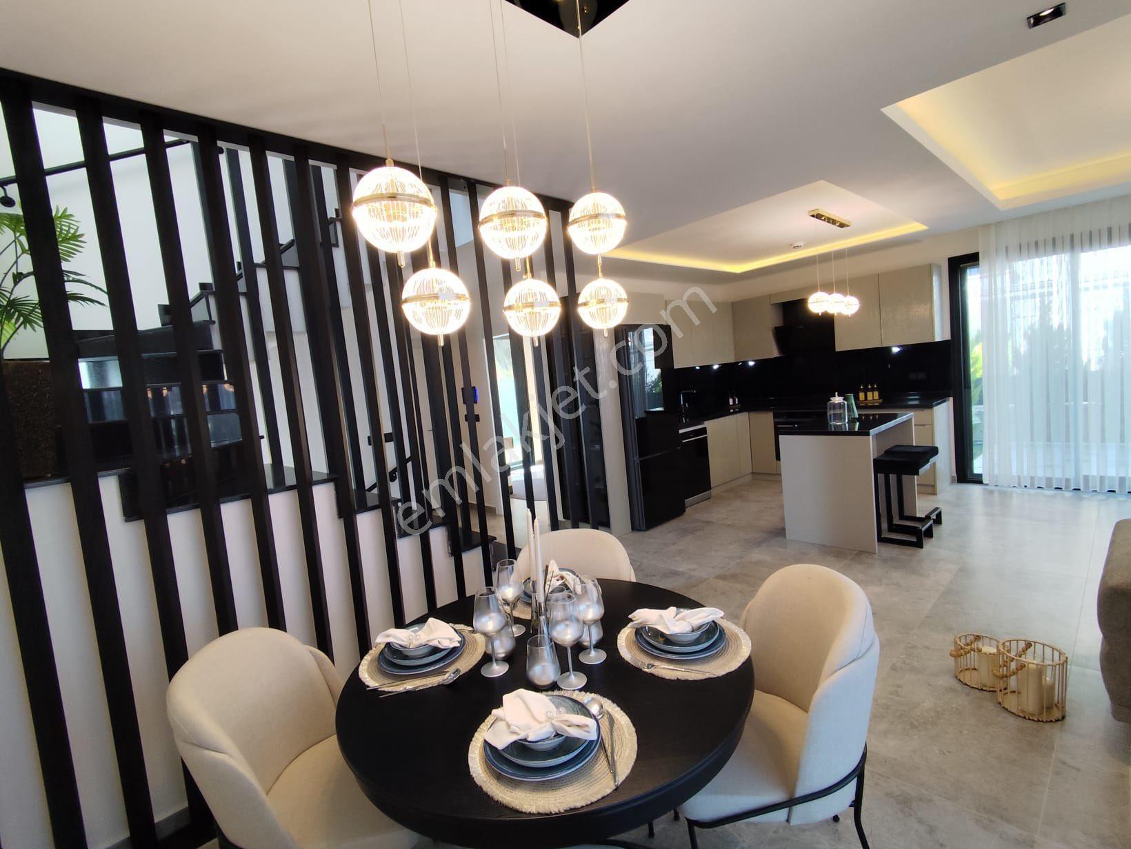 330m2 Arsa İçerisnde 5+2 Özel Havuz’lu Villa - Görsel 14