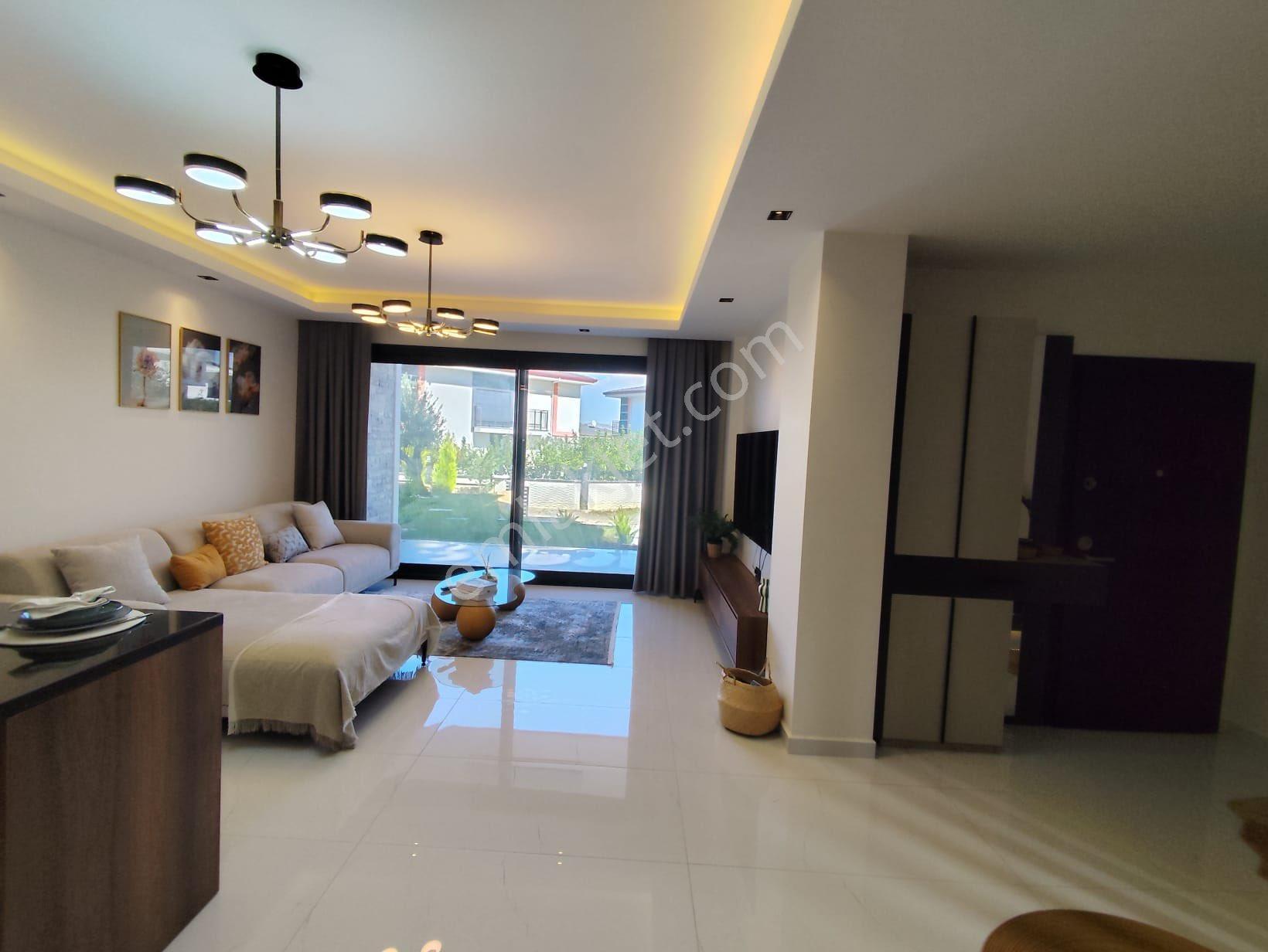 330m2 Arsa İçerisnde 5+2 Özel Havuz’lu Villa - Görsel 7