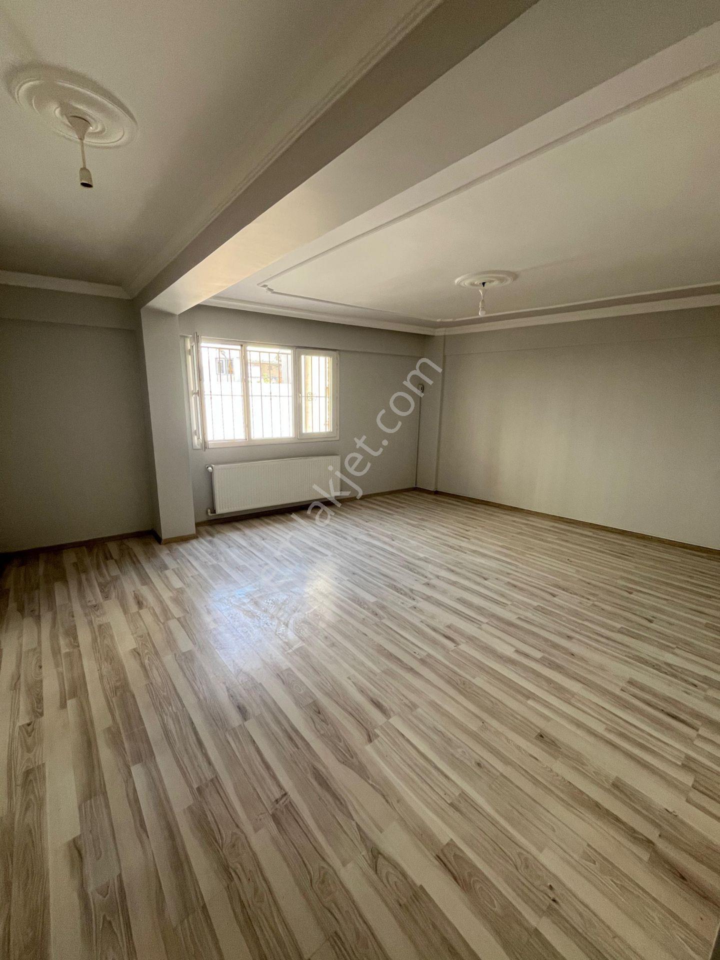 Saruhanlı Çarşı Merkezde 2+1 Kiralık Daire - Görsel 4