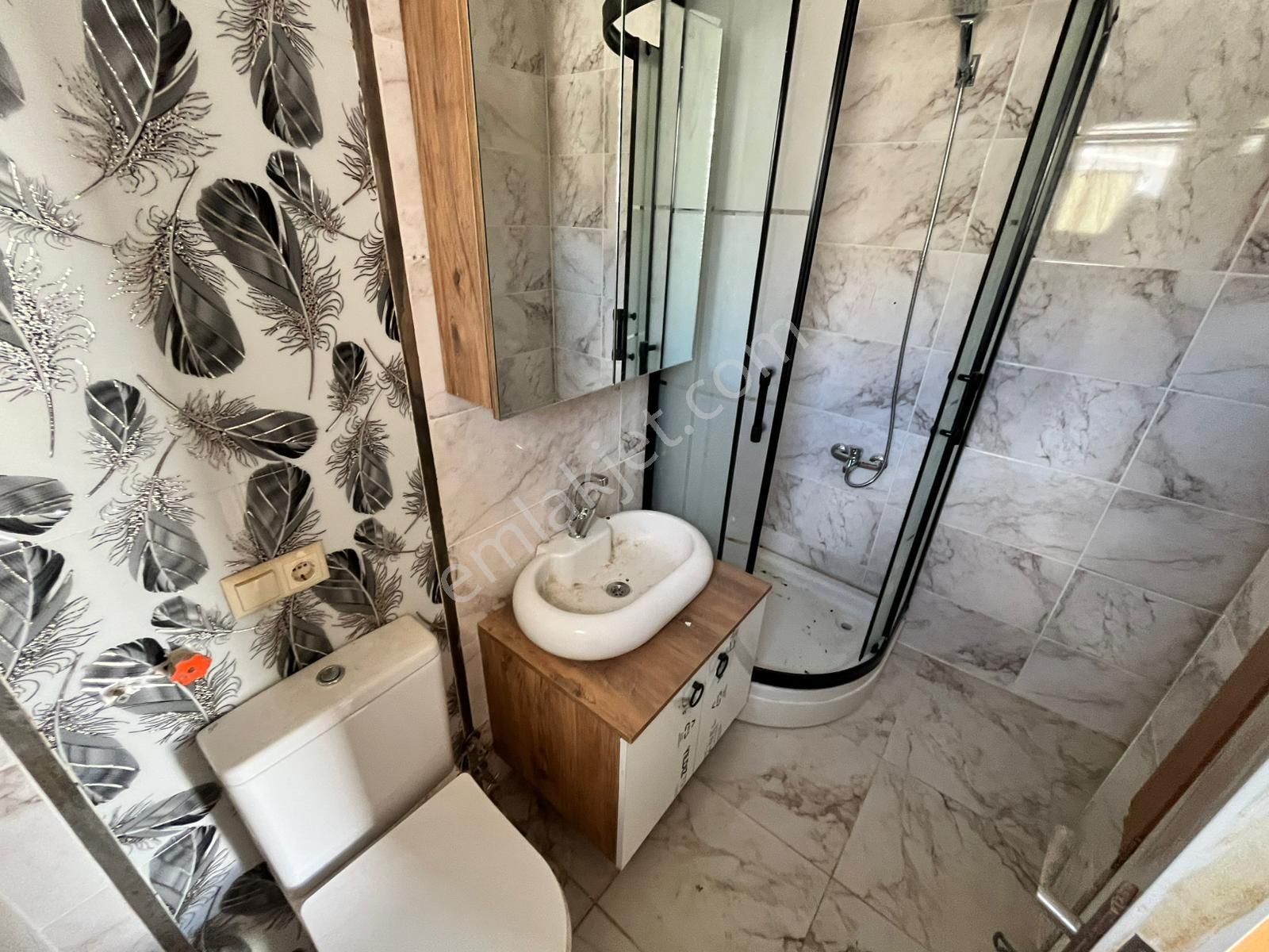 Plaja 1 Km Elit Sitede 3+1 Köşe Bahçeli 2 Banyo Masrafsız Villa - Görsel 22