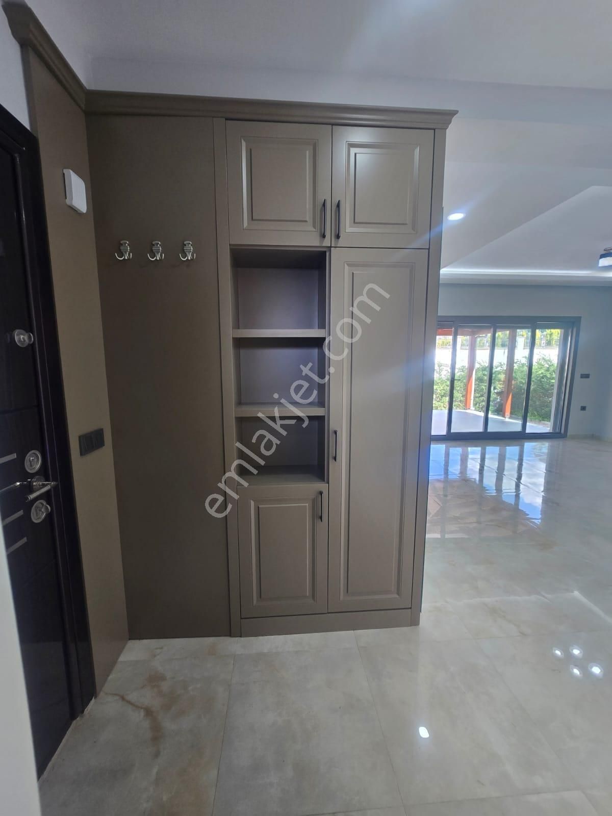 "soğucak’ta 305 M² Arsa İçinde, Konforlu Ve Müstakil 4+2 Villa" 🌟 - Görsel 16