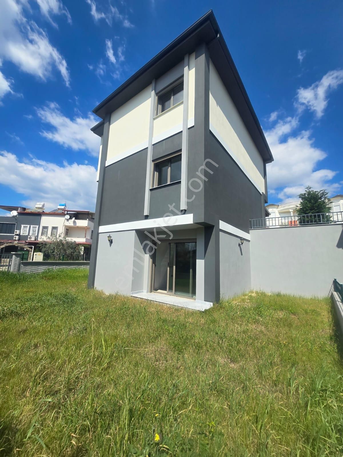 "soğucak’ta 305 M² Arsa İçinde, Konforlu Ve Müstakil 4+2 Villa" 🌟 - Görsel 6