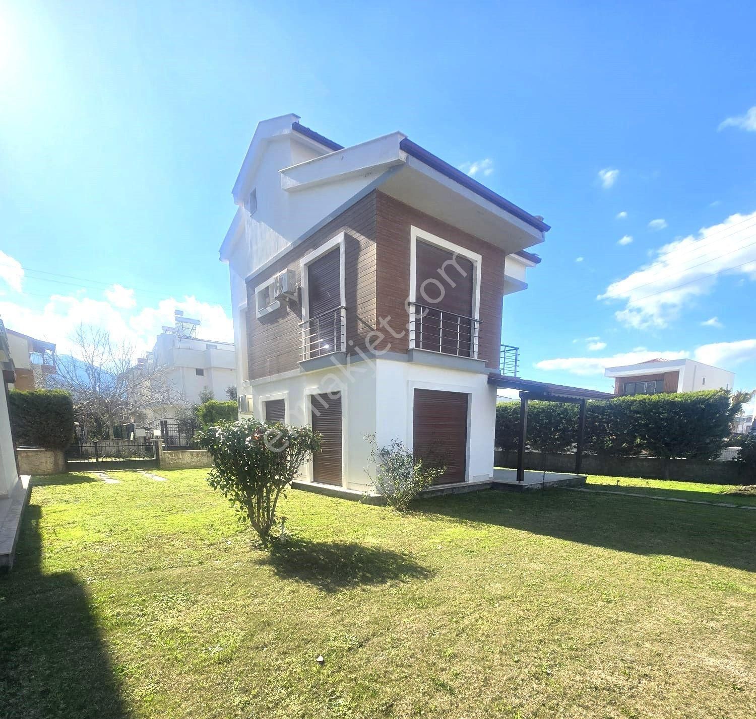 Denize 800 Metre 4+1 Tek Müstakil Villa - Görsel 9