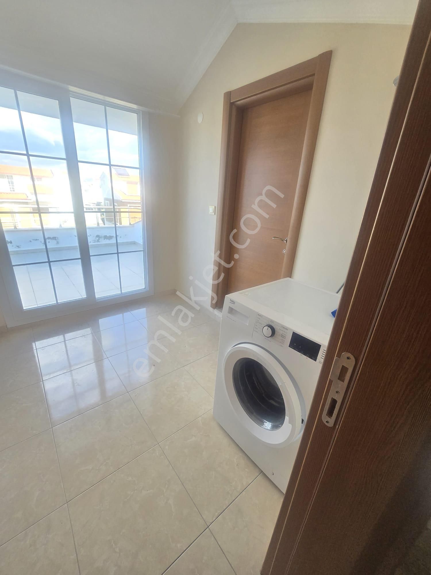 Denize 800 Metre 4+1 Tek Müstakil Villa - Görsel 18