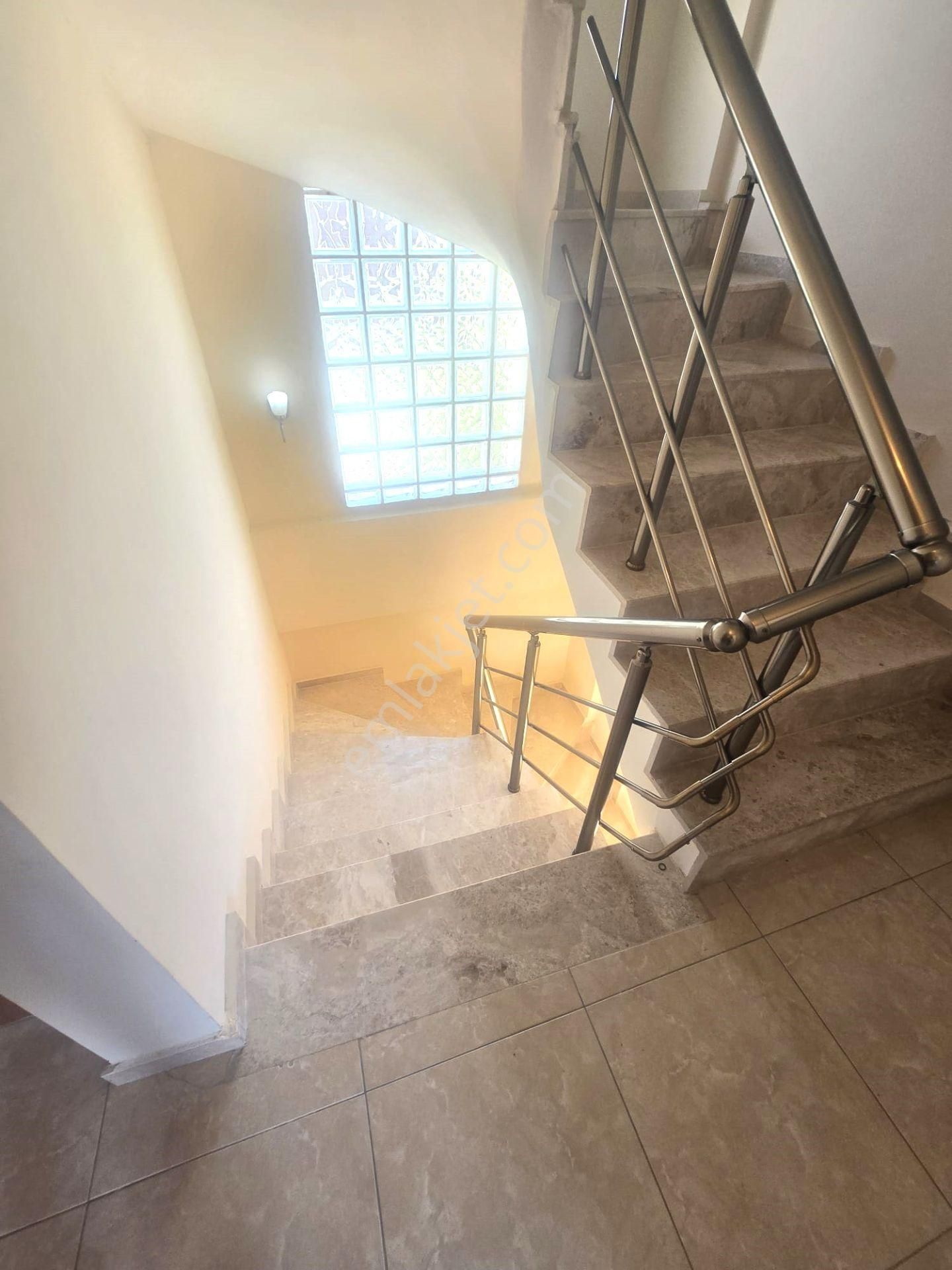 Denize 800 Metre 4+1 Tek Müstakil Villa - Görsel 21