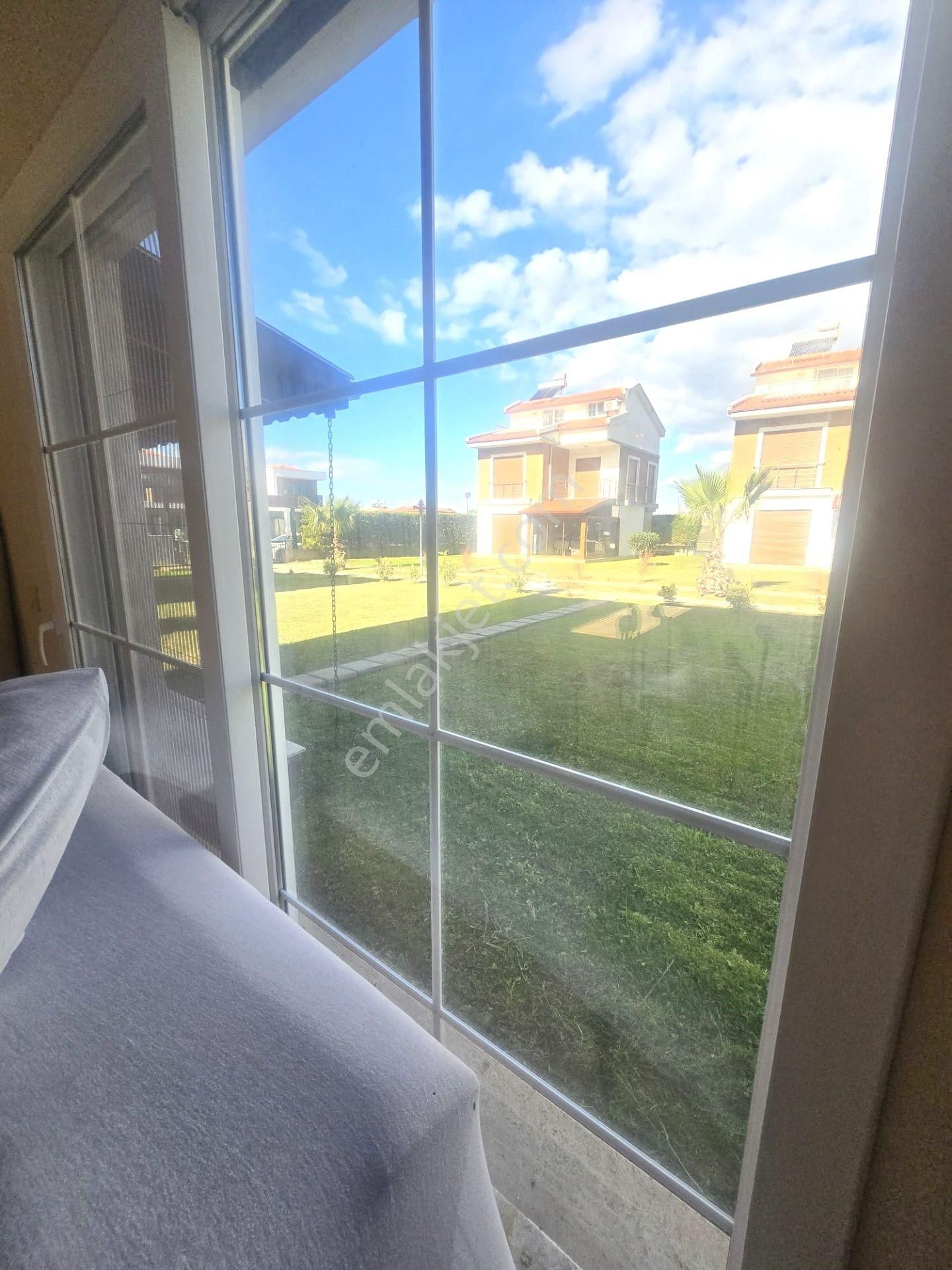 Denize 800 Metre 4+1 Tek Müstakil Villa - Görsel 17