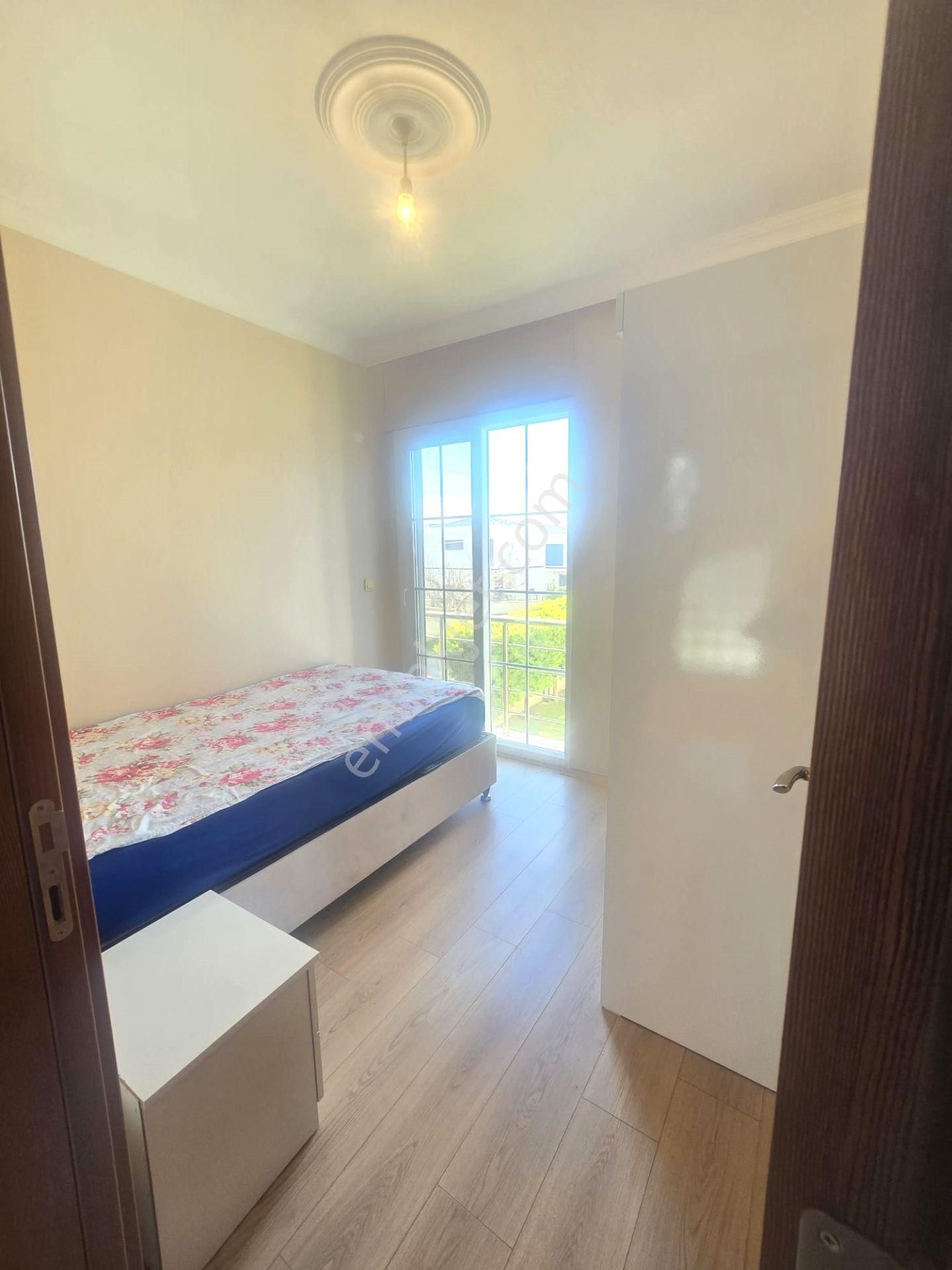 Denize 800 Metre 4+1 Tek Müstakil Villa - Görsel 14
