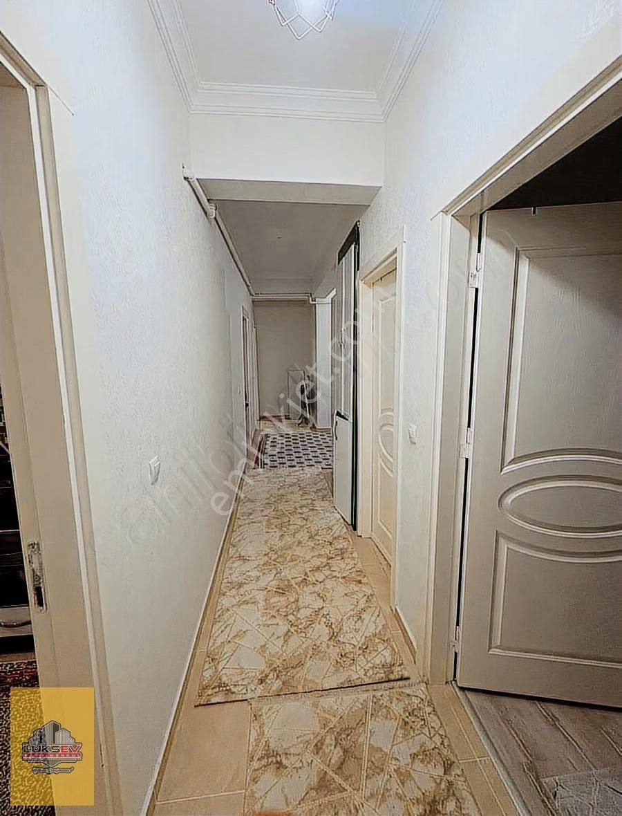 Beykent'te Satılık 3+1 Yüksek Giriş Daire - Görsel 9