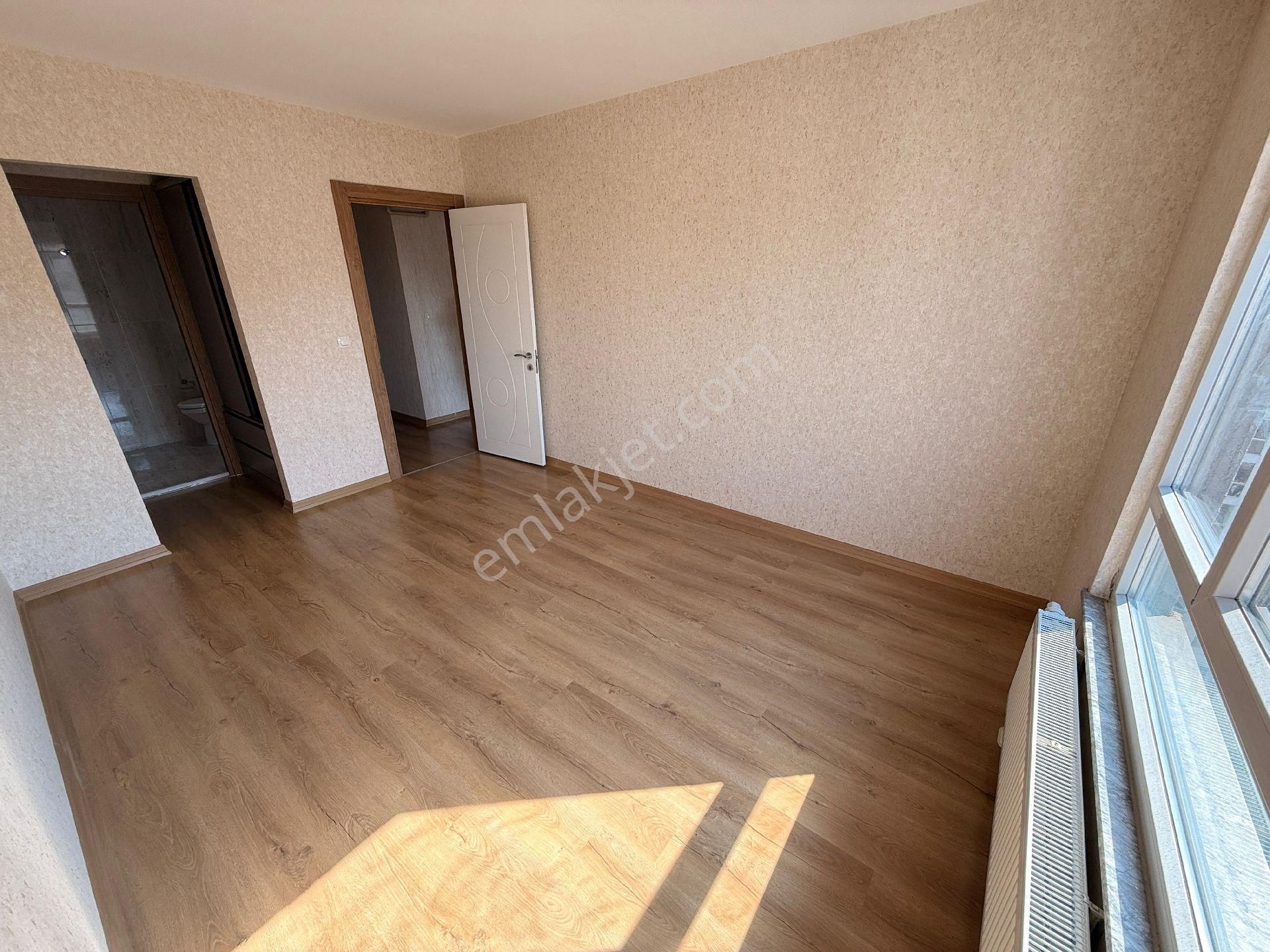 Kaçmaz Emlak Prestij Hayat Satılık Manzaralı Bakımlı 3+1 Ara Kat Daire - Görsel 22