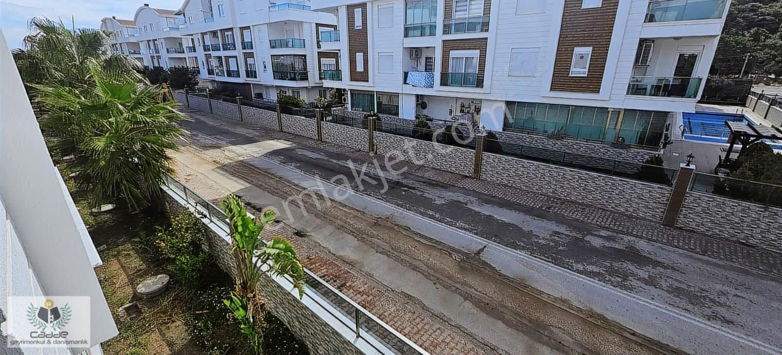 Sarısu Mahallesinde Arakat Lüks Site İçinde 2+1 - Görsel 4