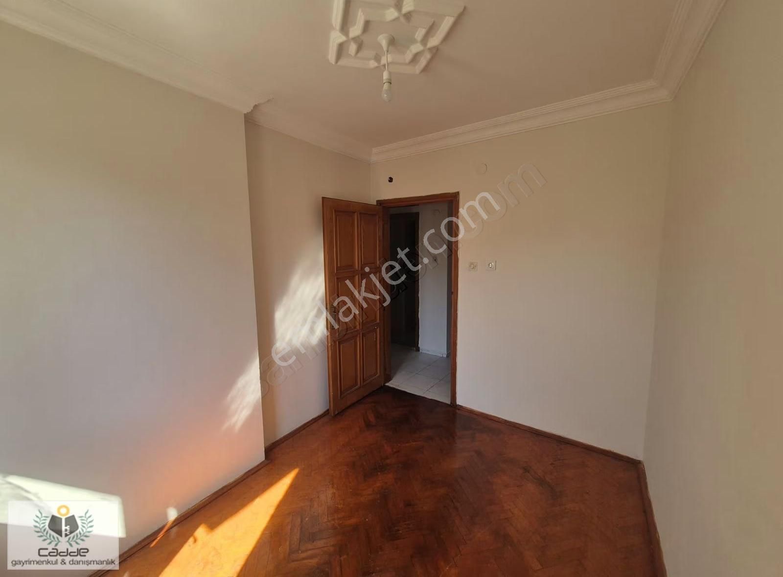 Sahil'e Birkaç Adım Mesafede Ayrı Mutfaklı 3+1 Kiralık Daire - Görsel 5