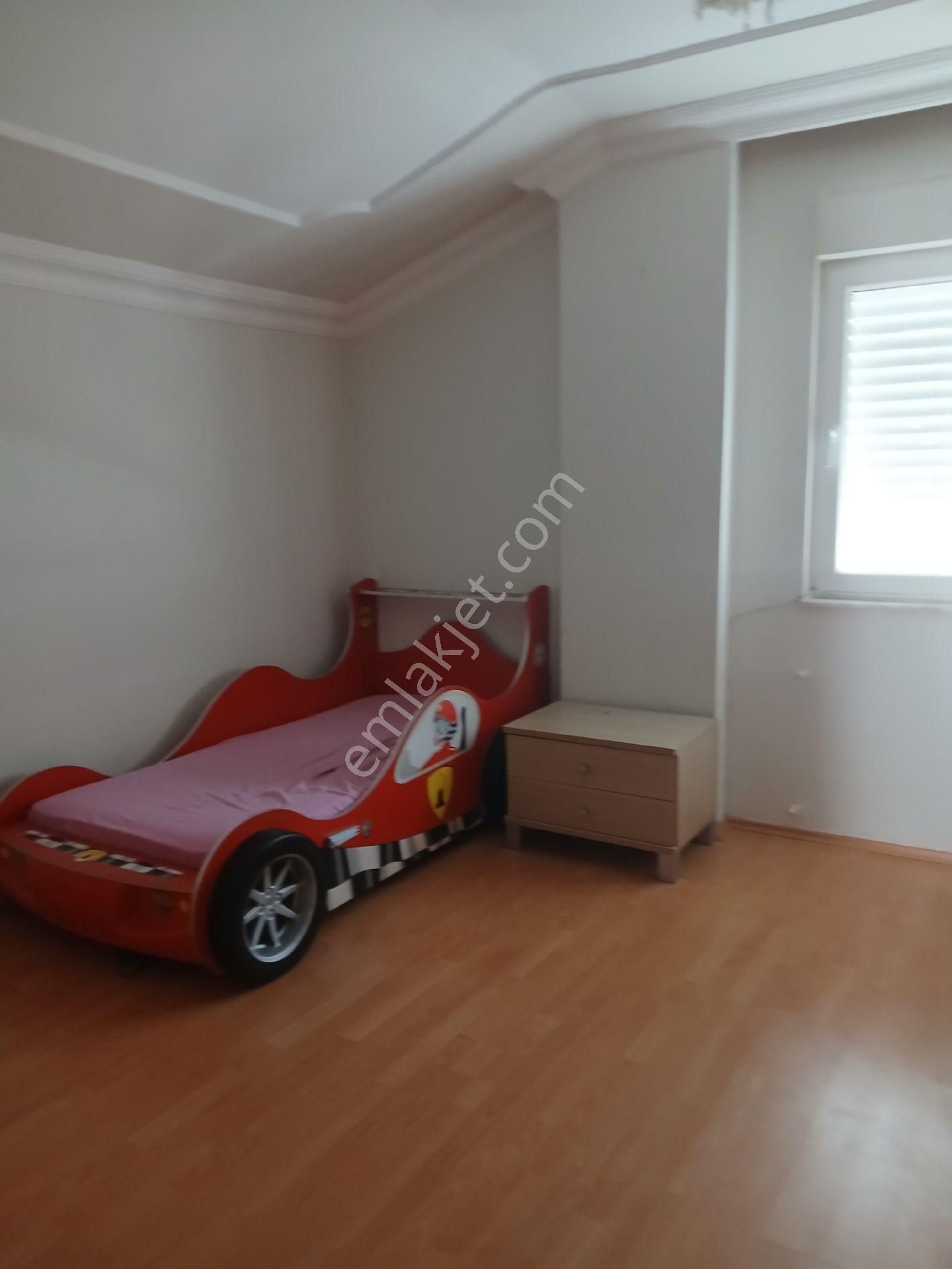 Devlet Hastanesi Altı Çağlayan Mah.de Bim Market Altında 3+1eşyalı 3. Kat - Görsel 10