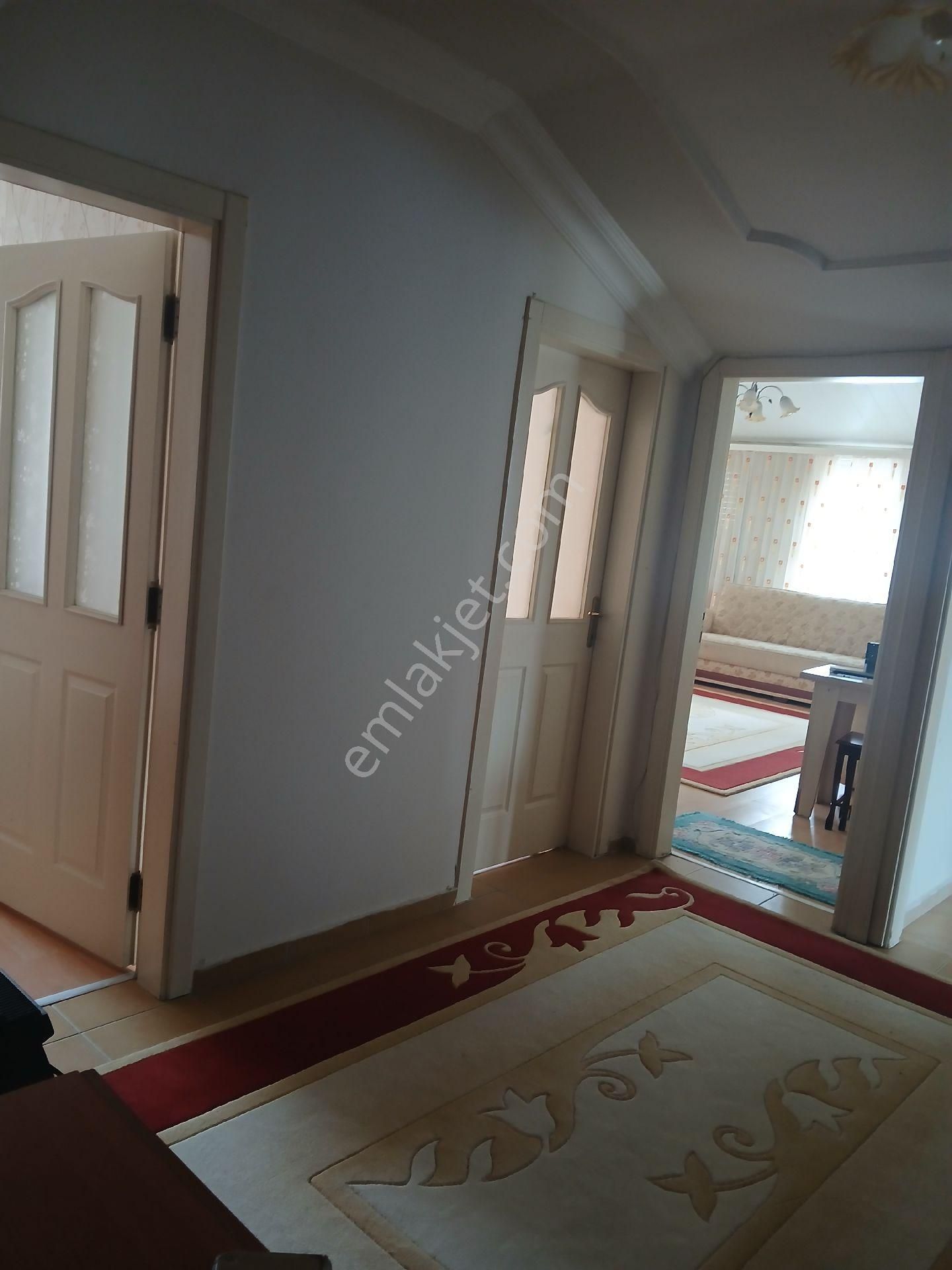 Devlet Hastanesi Altı Çağlayan Mah.de Bim Market Altında 3+1eşyalı 3. Kat - Görsel 2