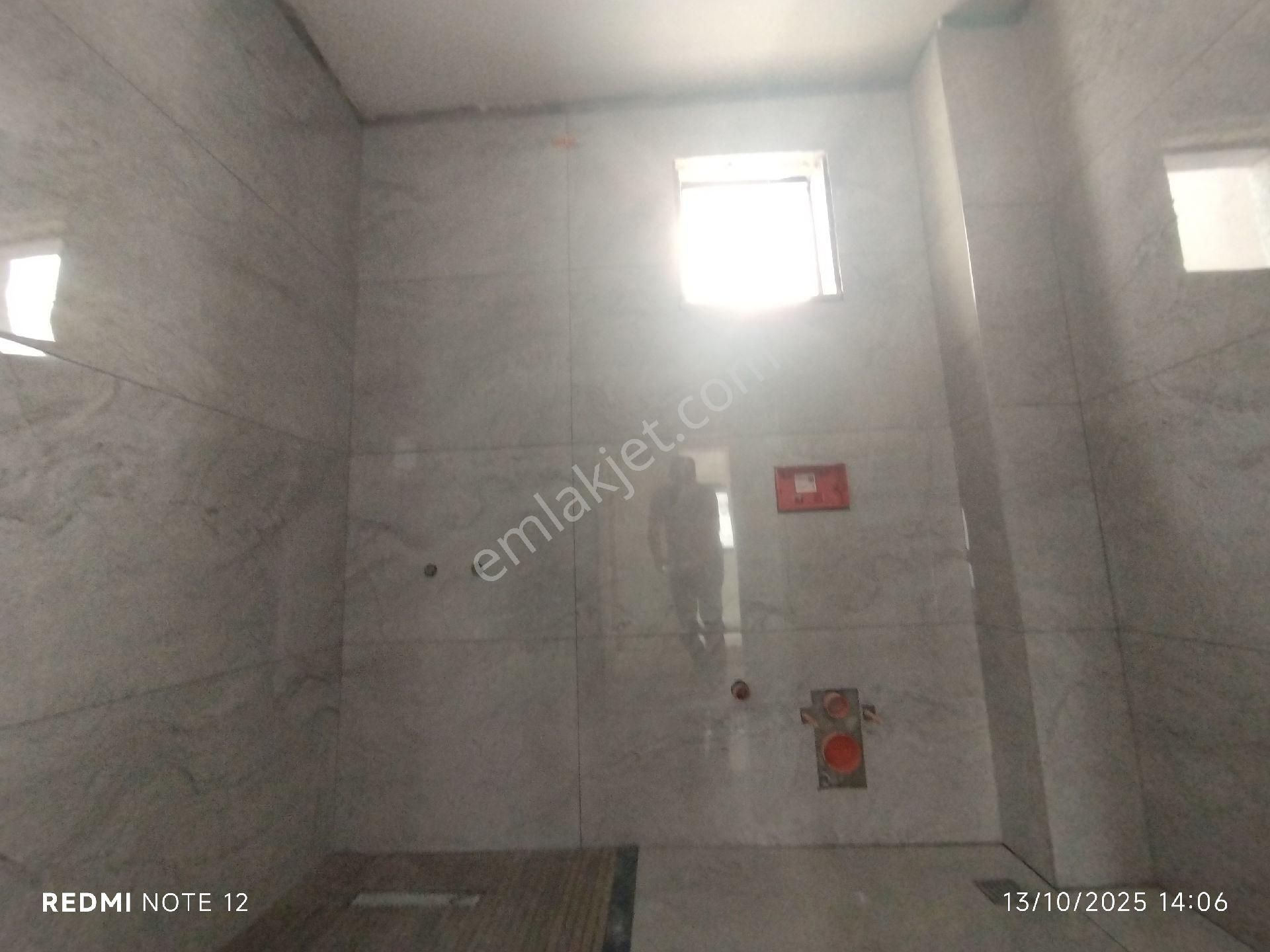 Çelik Yapı Gayrimenkul Den Ya Komple Yada Tek Tek Satılık - Görsel 25