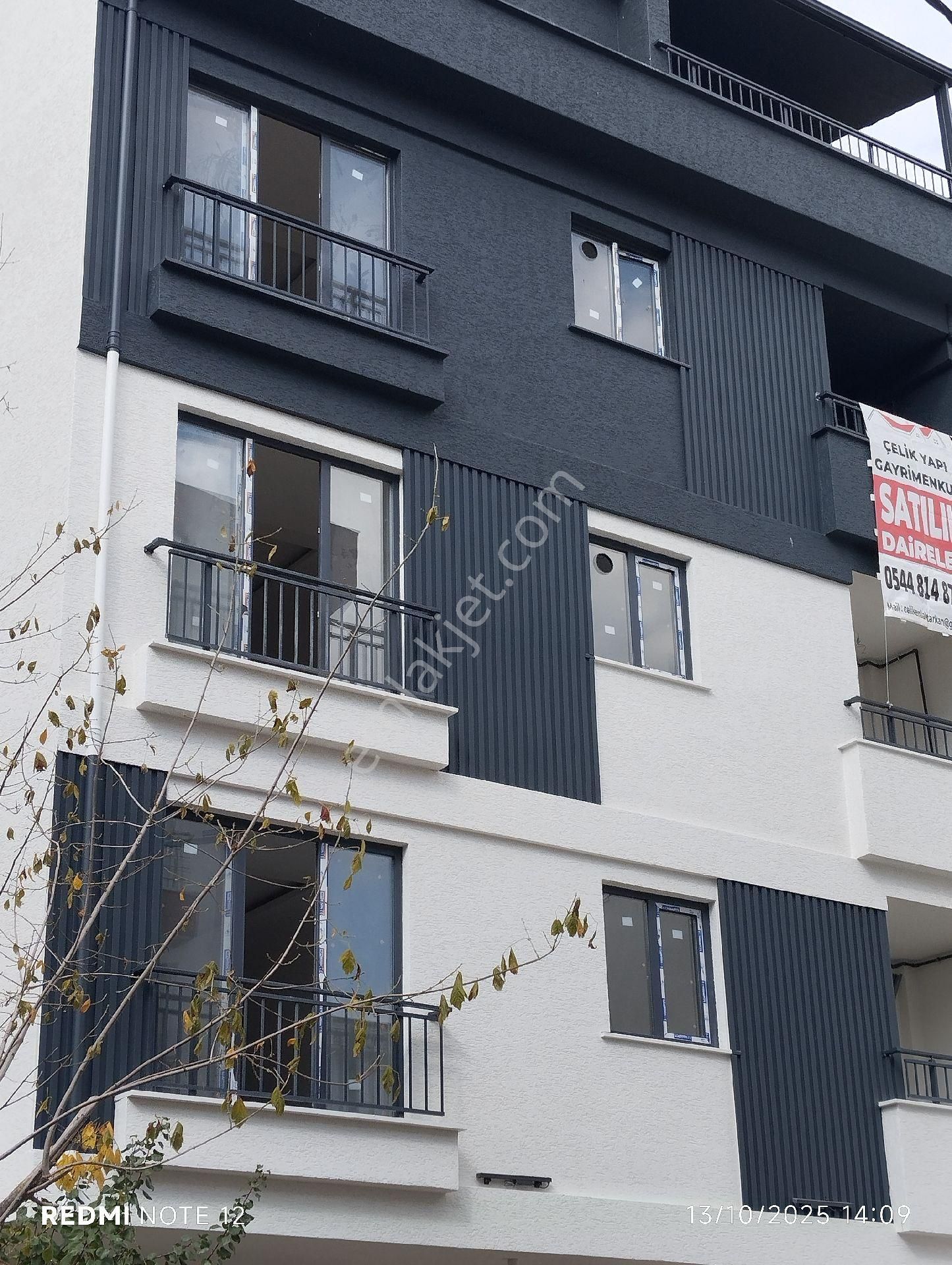 Çelik Yapı Gayrimenkul Den Ya Komple Yada Tek Tek Satılık - Görsel 6