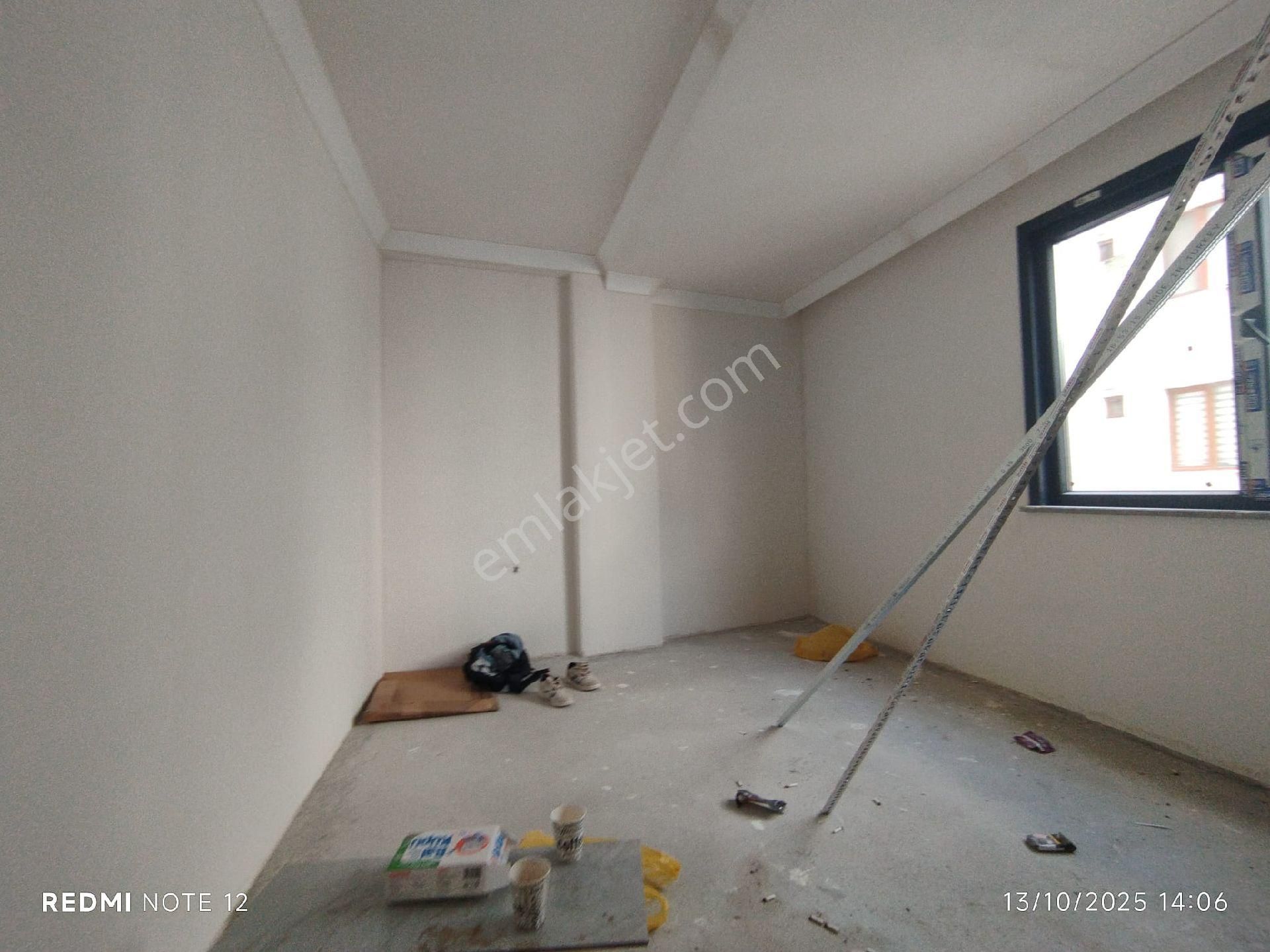 Çelik Yapı Gayrimenkul Den Ya Komple Yada Tek Tek Satılık - Görsel 4