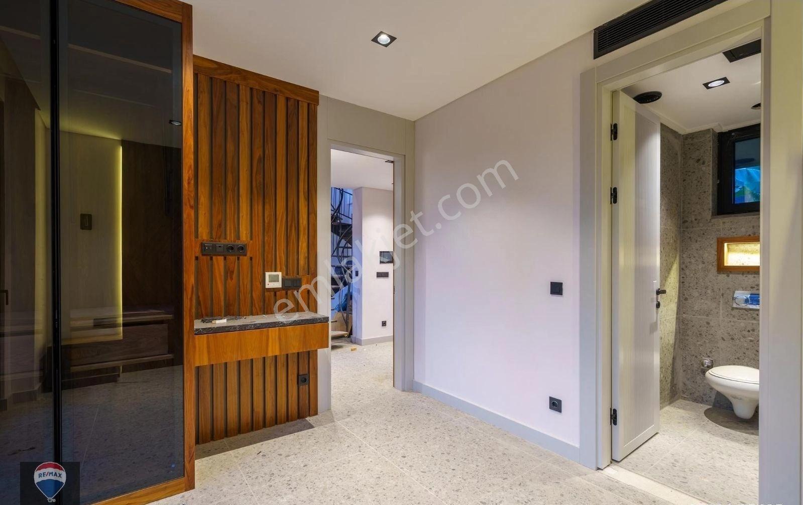 Kuşadası Avm Yanında Satılık Özel Havuzlu Villa - Görsel 21