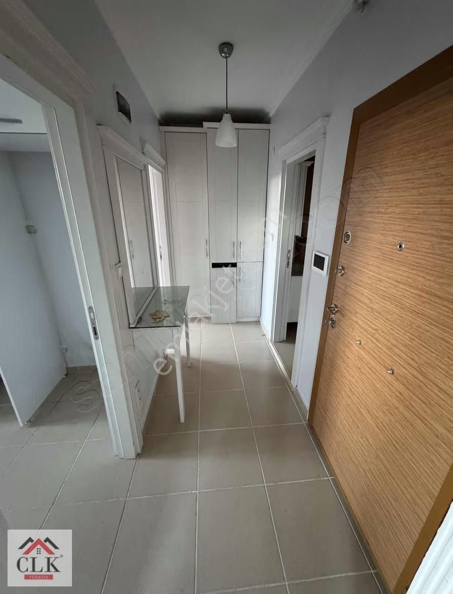 Clk'dan Hamidiye Mh Gün Boyu Işık Alan Ferah 2+2 Satılık Daire - Görsel 6