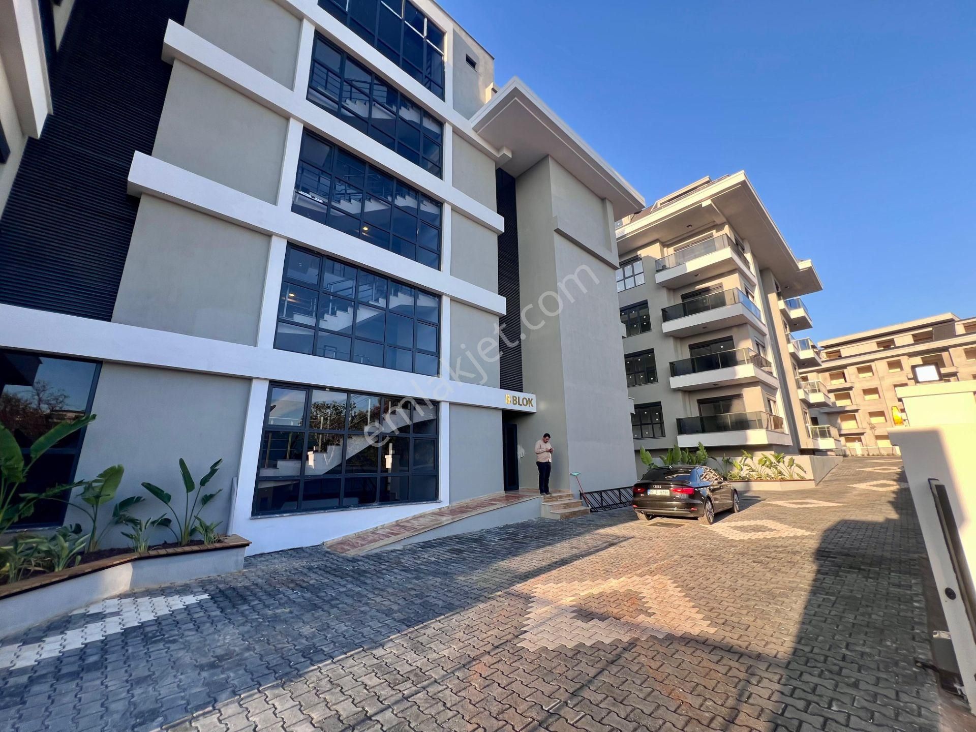 Oba Karakocalı'da Lüks Site İçerisinde Satılık 1+1 Daire - Görsel 9