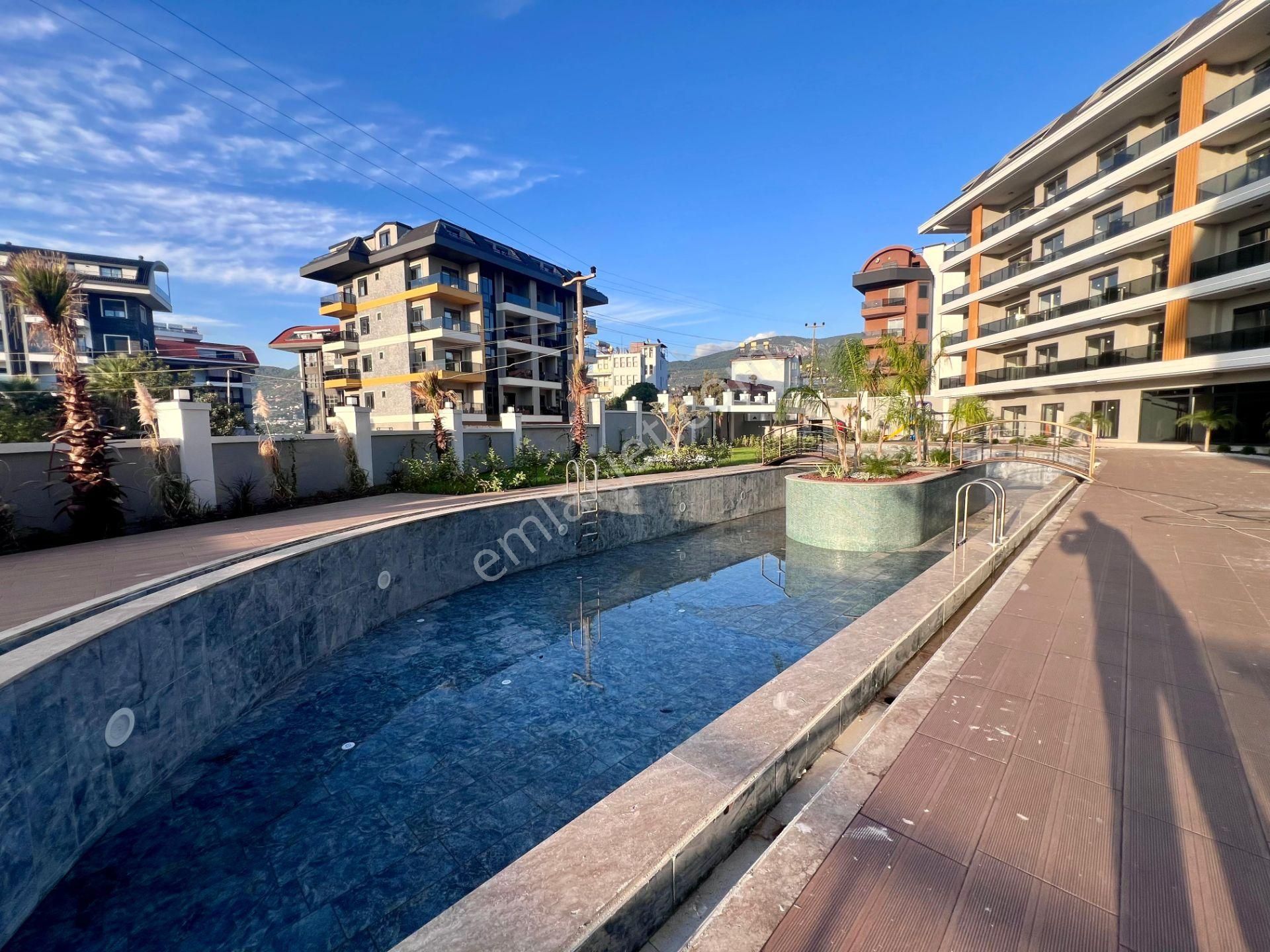 Oba Karakocalı'da Lüks Site İçerisinde Satılık 1+1 Daire - Görsel 3