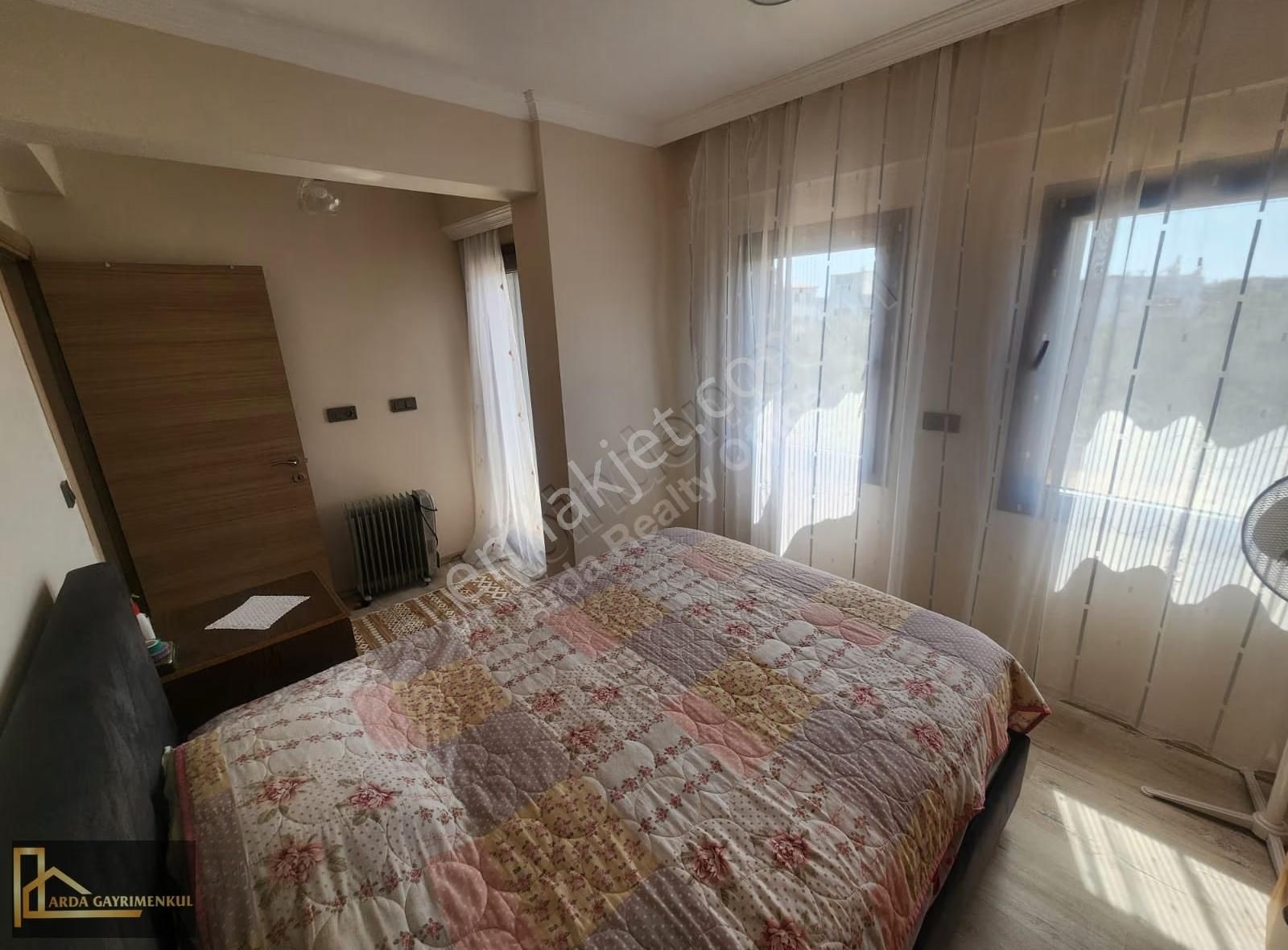 Dikili Salihleraltı Töyko Sitesi Özel Yapım Villa 3+1 309 M2 - Görsel 15