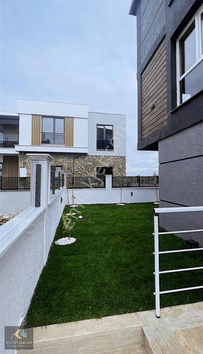^^koyuncu Gyrm^^yeniçiftlikde Deniz Manzaralı 3+1 Lüx Villa - Görsel 5