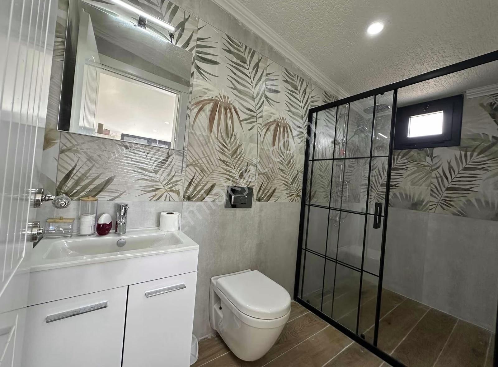 Didim'de Tam Müstakil Tadinda 3+1 Ön Cephe Villa - Görsel 24