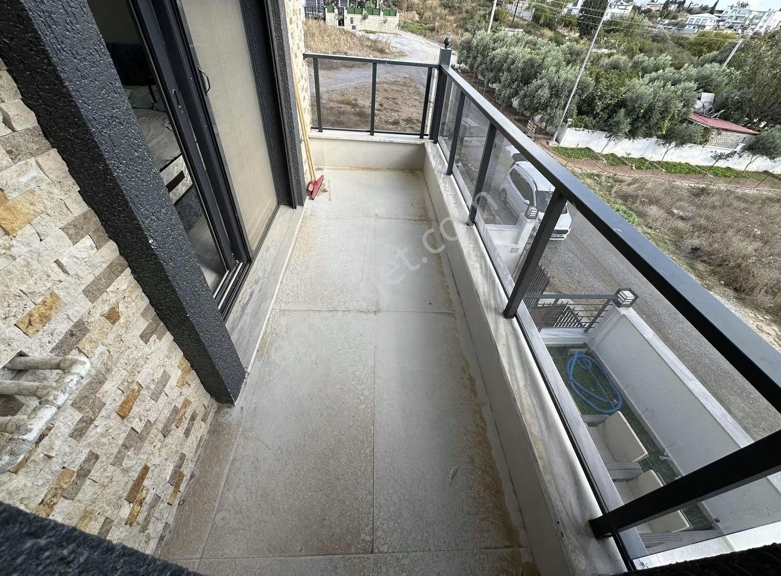 Didim'de Tam Müstakil Tadinda 3+1 Ön Cephe Villa - Görsel 3