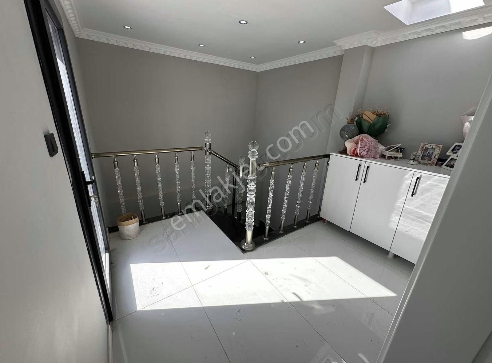 Didim'de Tam Müstakil Tadinda 3+1 Ön Cephe Villa - Görsel 15