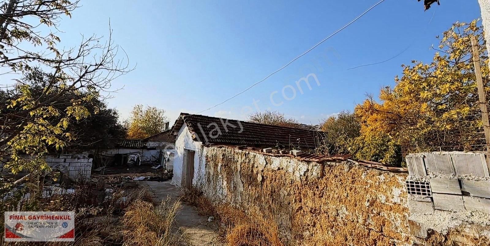 Saruhanlı Sarıçam Köyünde Satılık 546m2 Yatırıma Uygun Avlulu Ev - Görsel 7
