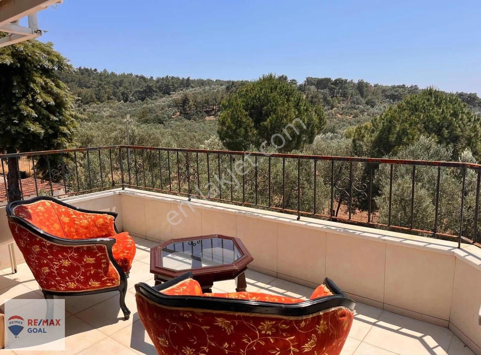 Ezine Tavaklı'da Beyaz Martı Sit. Satılık 120 M2 Villa