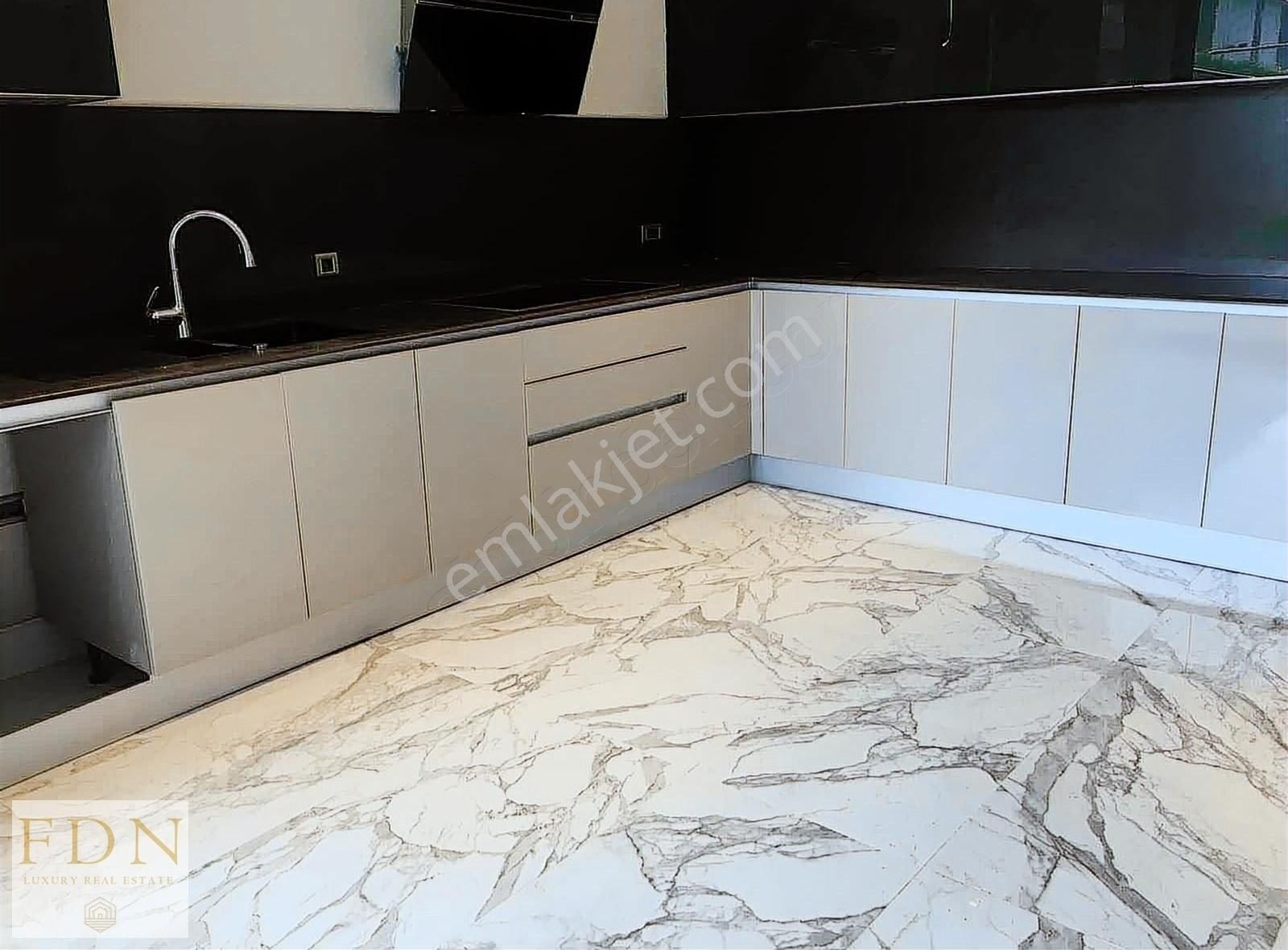 Fdn'den Yeni Site İçerisinde 3+1 Kiralık Çatı Dubleksi - Görsel 5