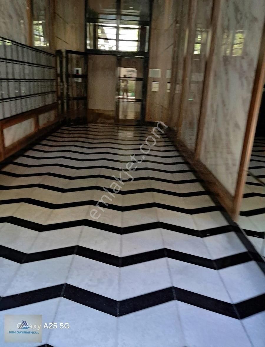 Küçükköy Panorama Sitesinde Ön Cephe Satılık 3+1 Daire - Görsel 8