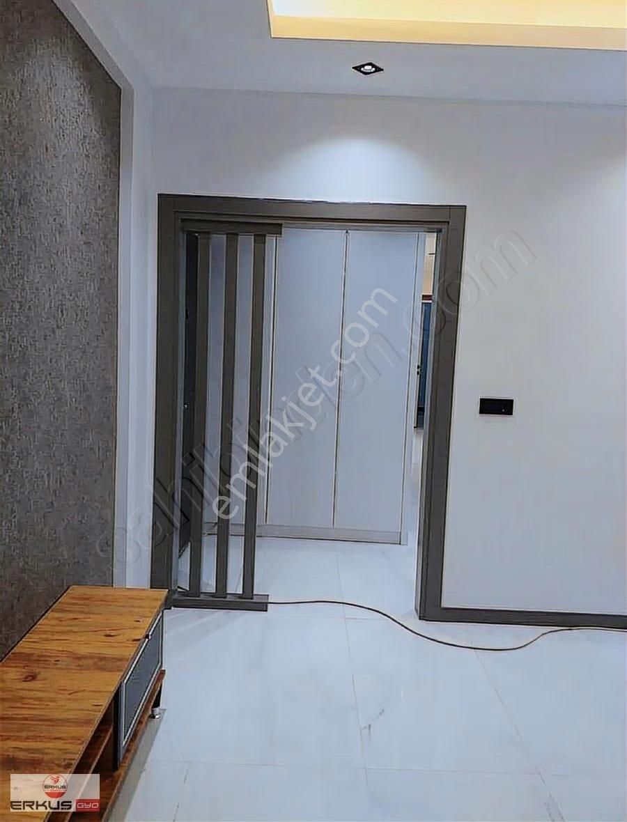 Erkuş Tan 1200 Evler Harika Konumda Lüks 3+1 Arakat - Görsel 3