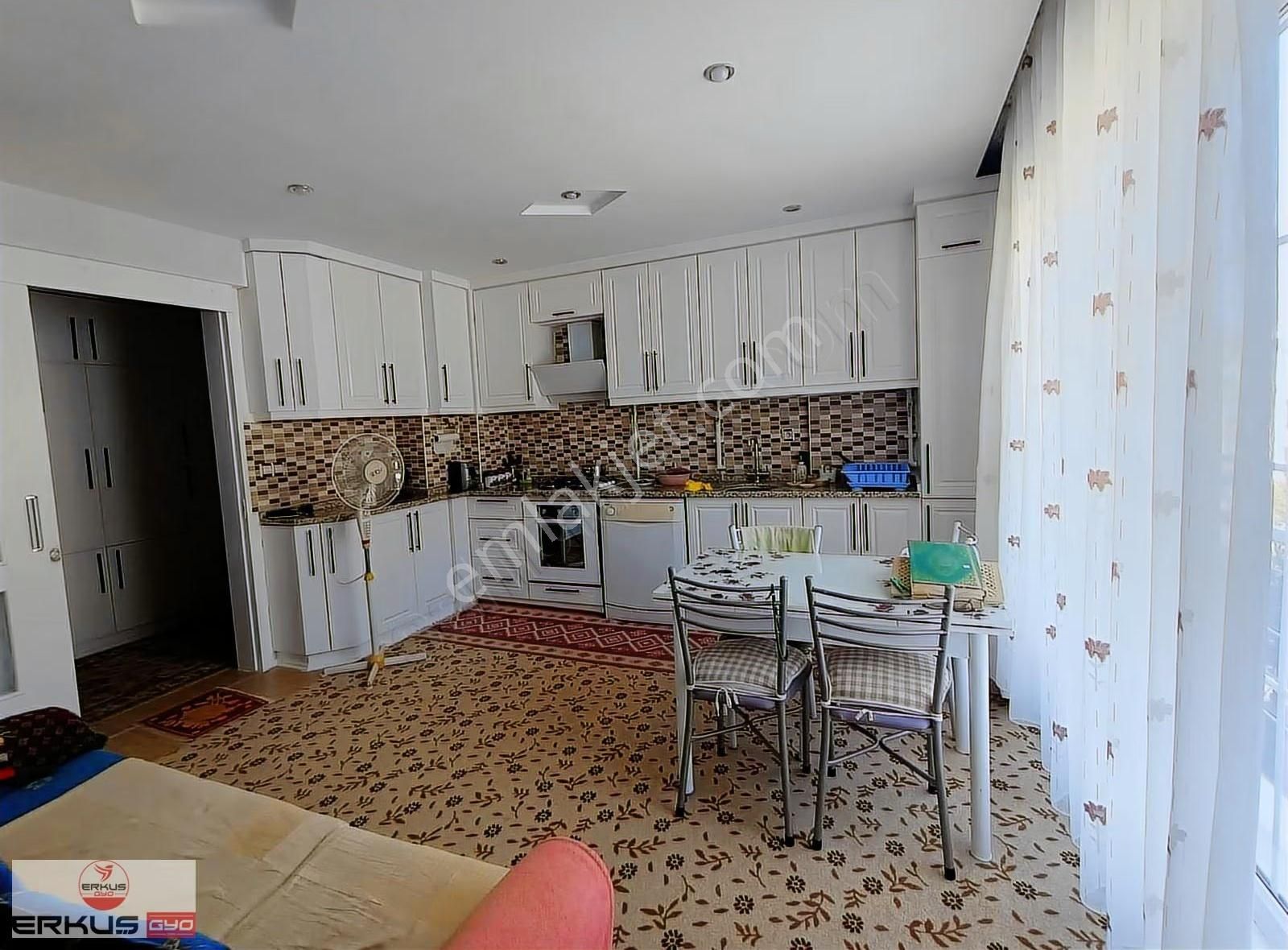 Erkuş Gayrimenkul'den Selçukbey De Arakat 4+1 Geniş Daire - Görsel 2