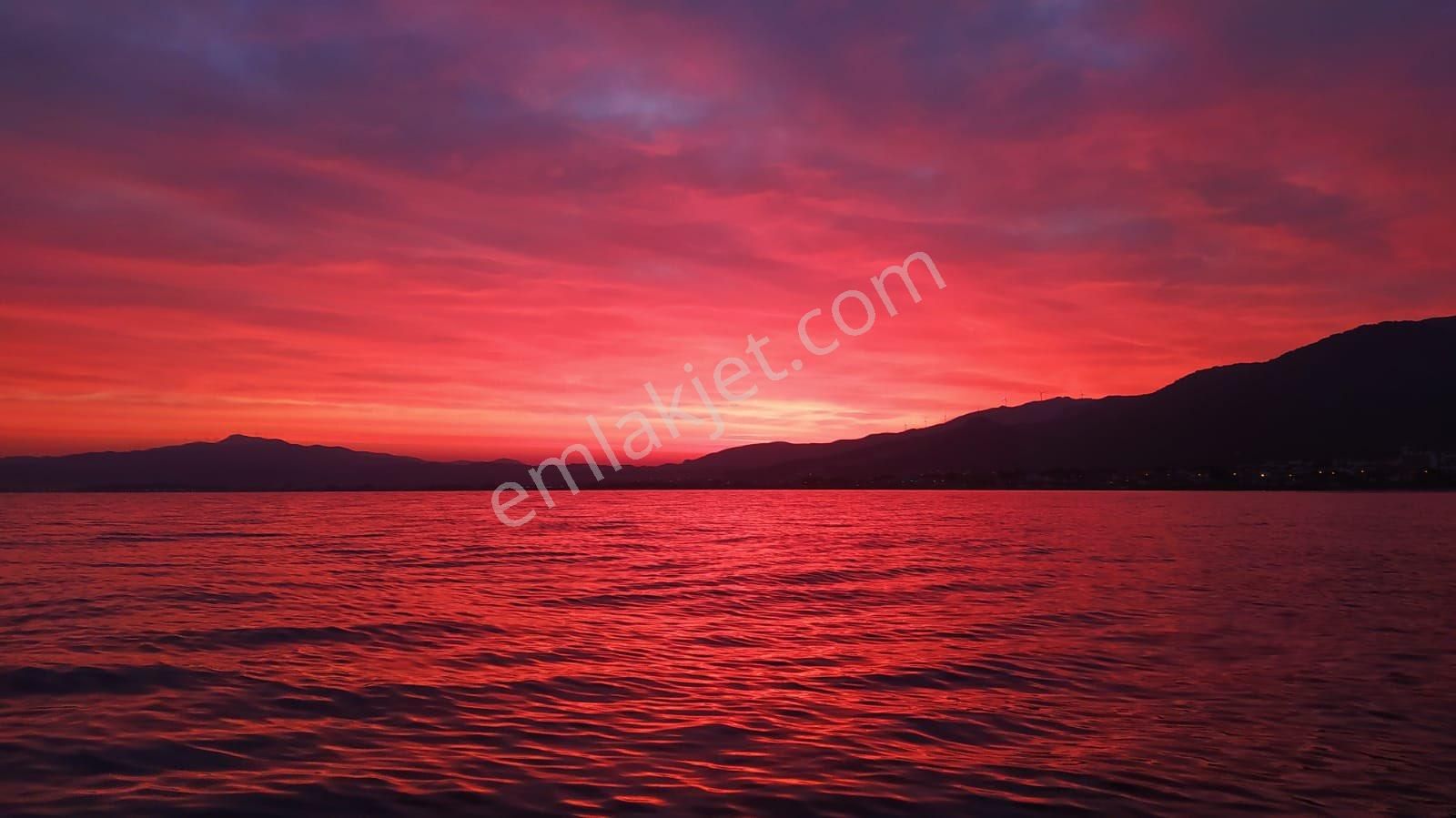 Söke’de Oturuma Ha Zır Satılık Havuzlu 2+1 Daire - Görsel 43