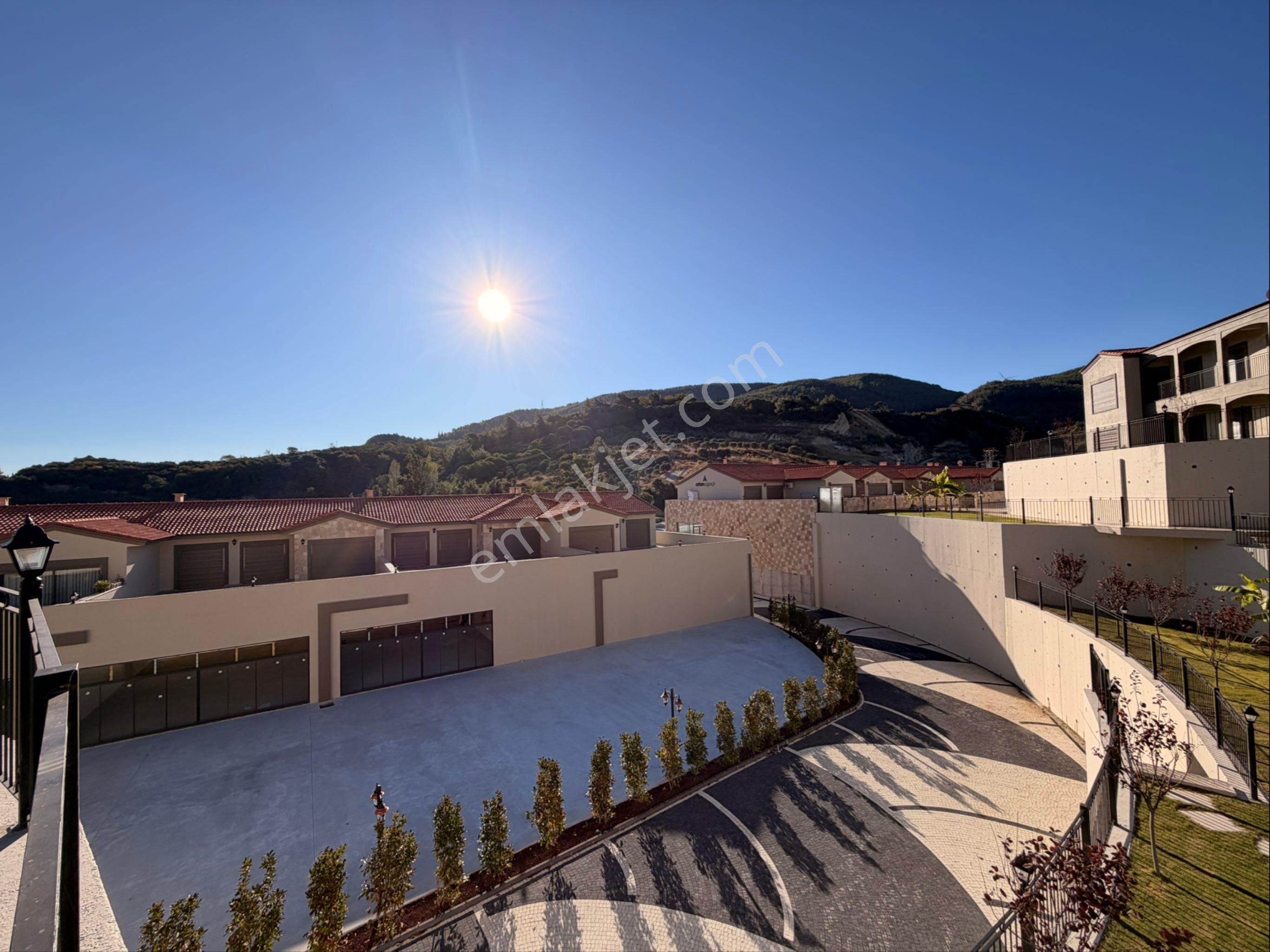 Söke’de Oturuma Ha Zır Satılık Havuzlu 2+1 Daire - Görsel 7