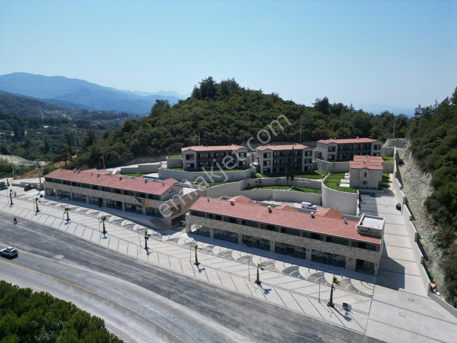 Söke’de Oturuma Ha Zır Satılık Havuzlu 2+1 Daire - Görsel 8