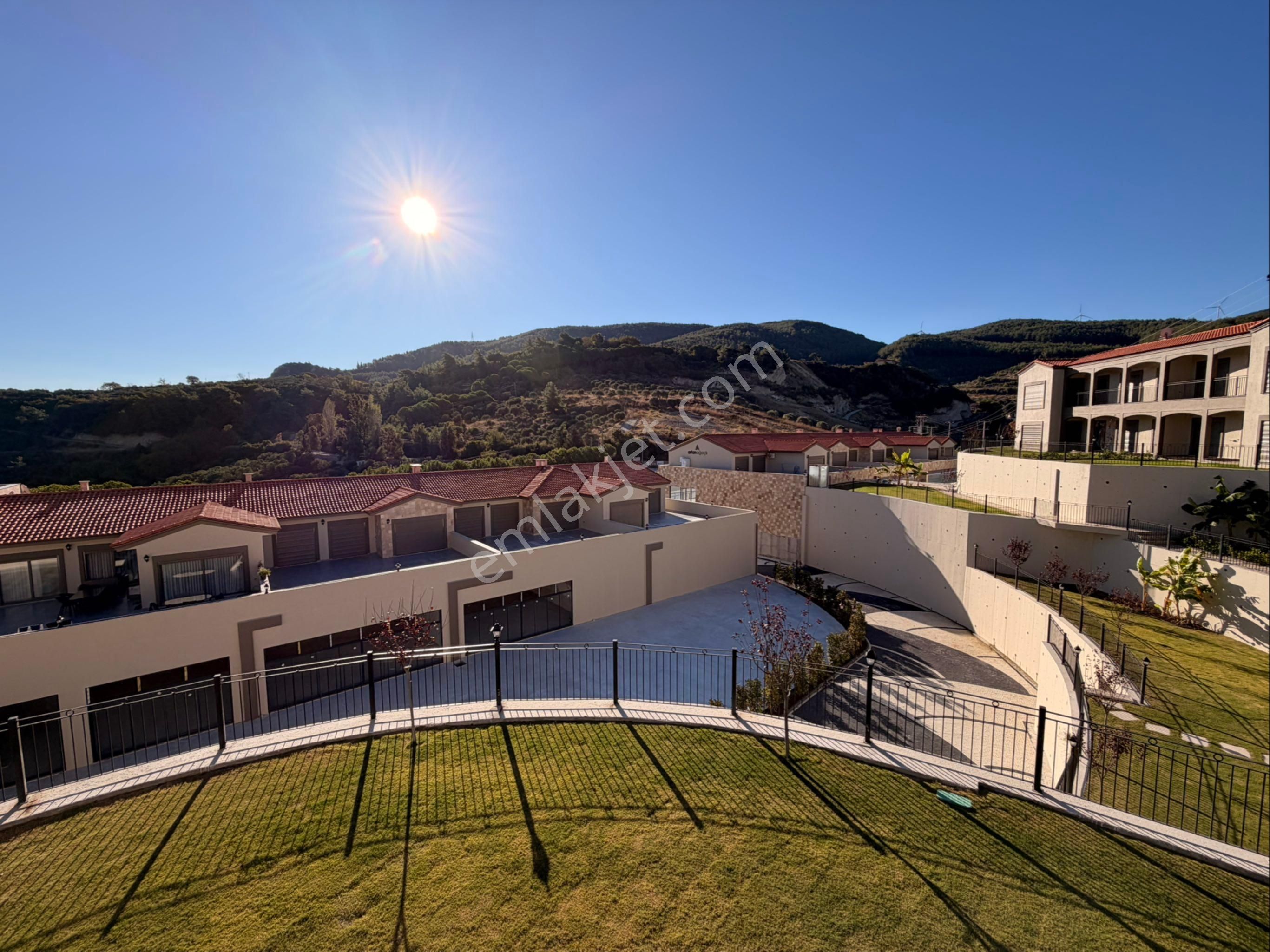 Söke’de Oturuma Ha Zır Satılık Havuzlu 2+1 Daire - Görsel 3