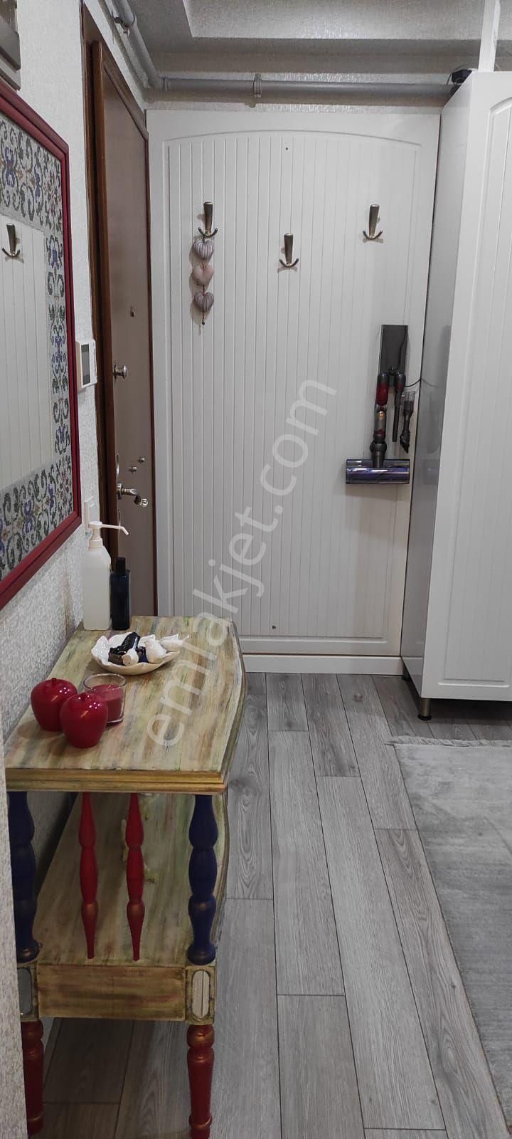 Küçükçekmece Halkalı Atakent 3 Etapta Full+ful Tadilatı 3+1 Satılık - Görsel 4