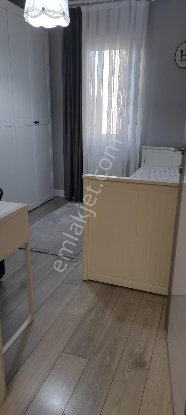 Küçükçekmece Halkalı Atakent 3 Etapta Full+ful Tadilatı 3+1 Satılık - Görsel 8