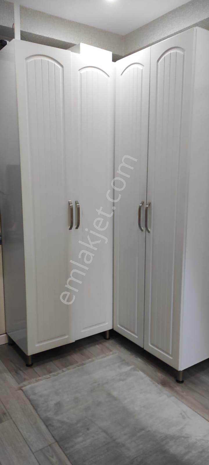 Küçükçekmece Halkalı Atakent 3 Etapta Full+ful Tadilatı 3+1 Satılık - Görsel 7