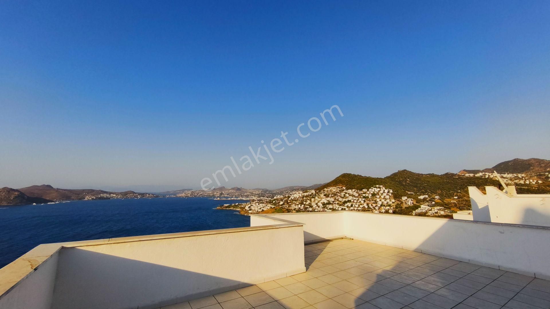 Bodrum Yalıkavakta Deniz Manzaralı Kiralık Dubleks Villa - Görsel 17