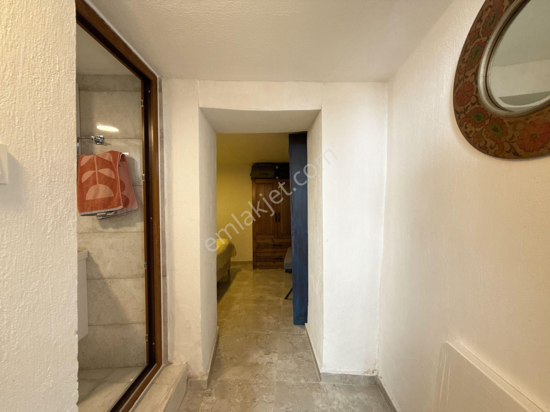 Yazı Köy’de Avlulu Otantik 1+1 Taş Ev - Kısa Süreli Kiralama Yatırımına Uygun - Görsel 13