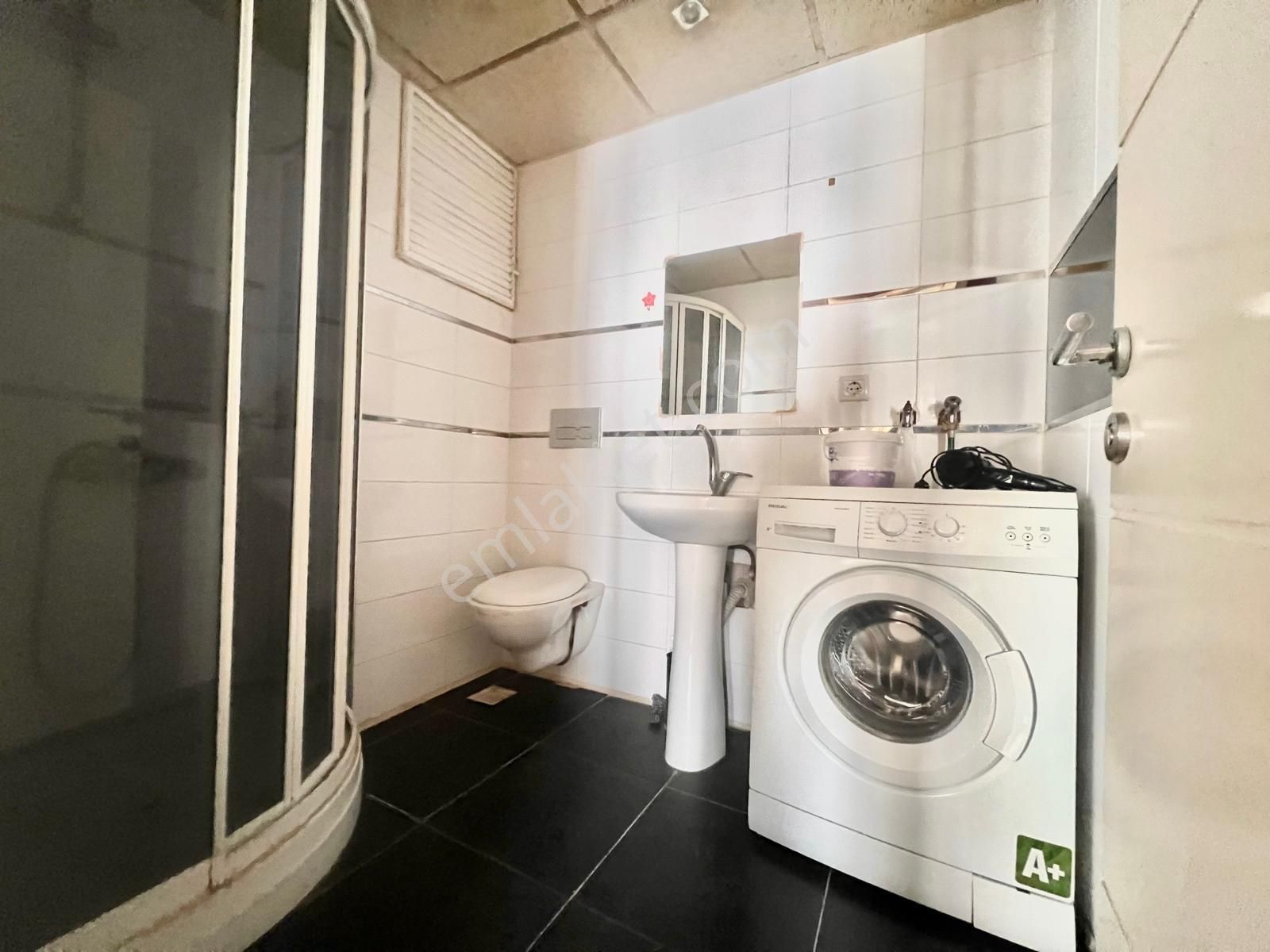 Ender Uysal Gayrimenkulden Sırakapılar Mahallesin De 1+1 Satılık Balkonlu Arakat Apart.. - Görsel 17