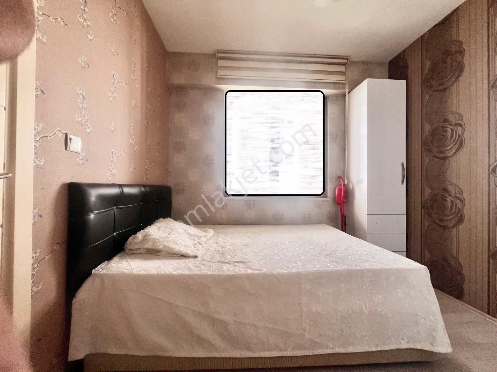 Ender Uysal Gayrimenkulden Sırakapılar Mahallesin De 1+1 Satılık Balkonlu Arakat Apart.. - Görsel 12