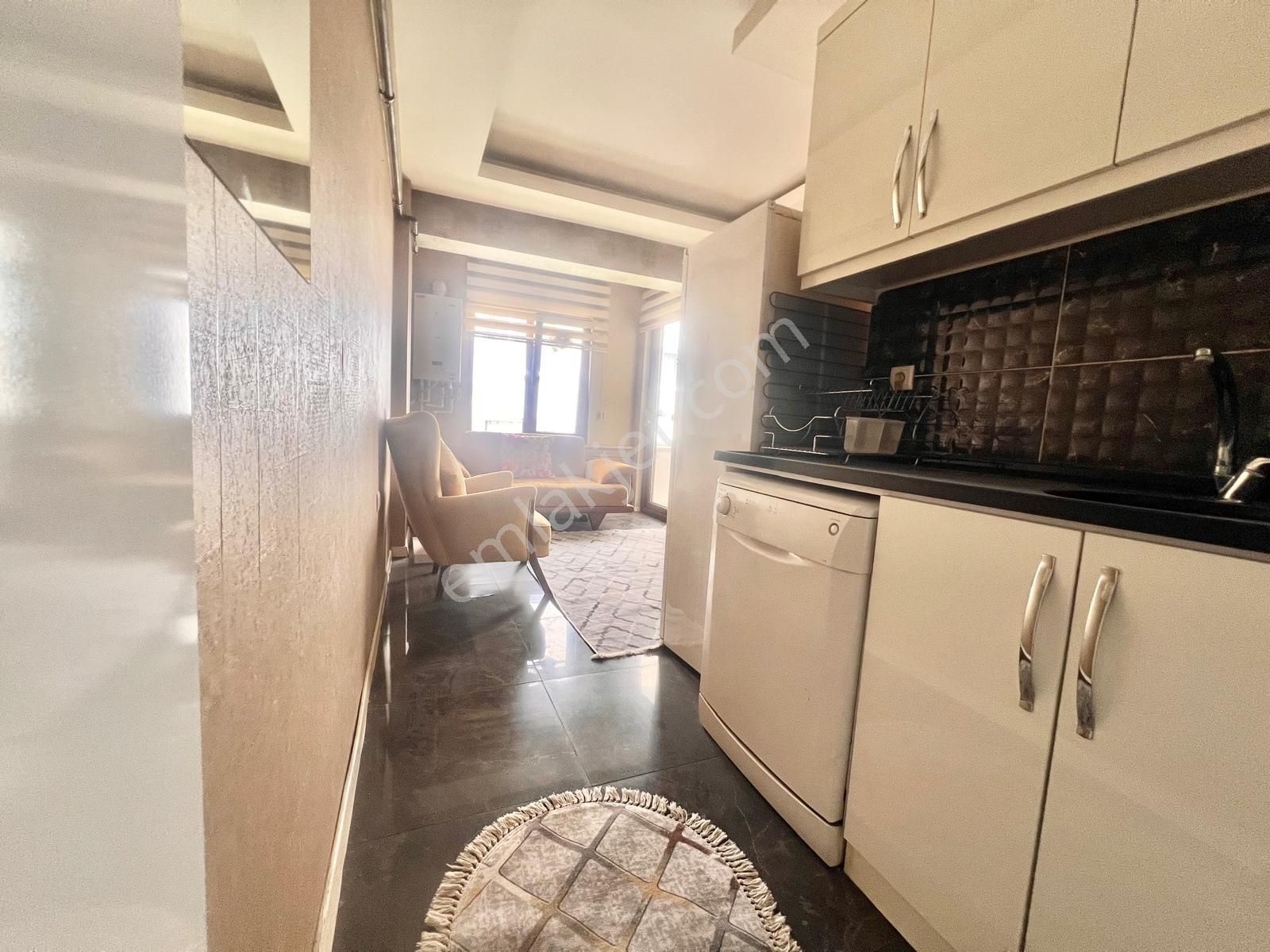 Ender Uysal Gayrimenkulden Sırakapılar Mahallesin De 1+1 Satılık Balkonlu Arakat Apart.. - Görsel 13